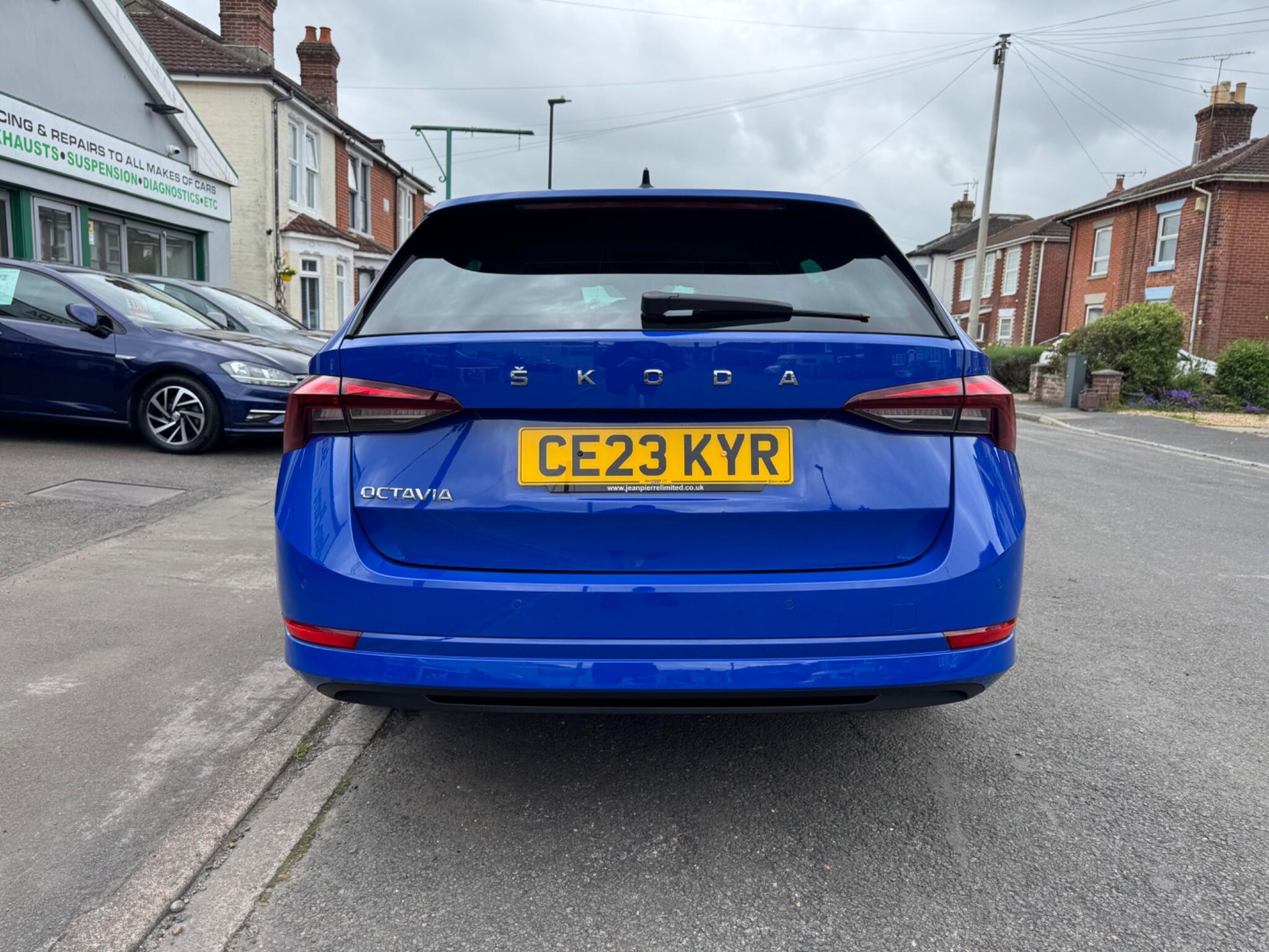 Skoda Octavia view 7