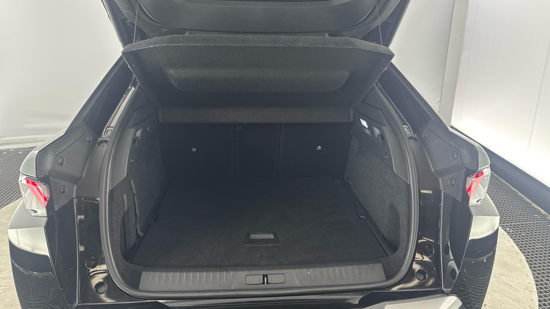Peugeot 3008 view 15