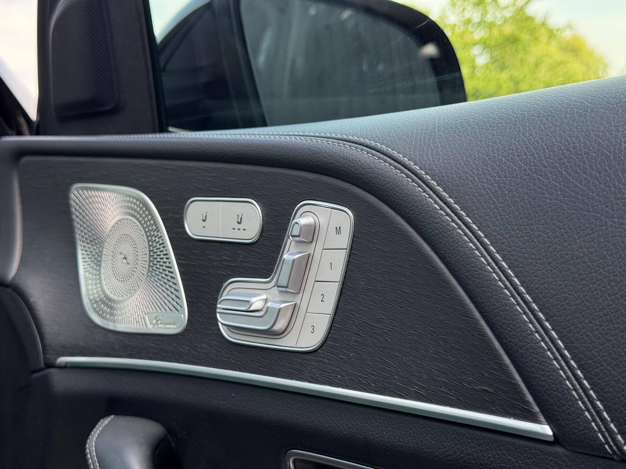 Mercedes-Benz Gle view 27