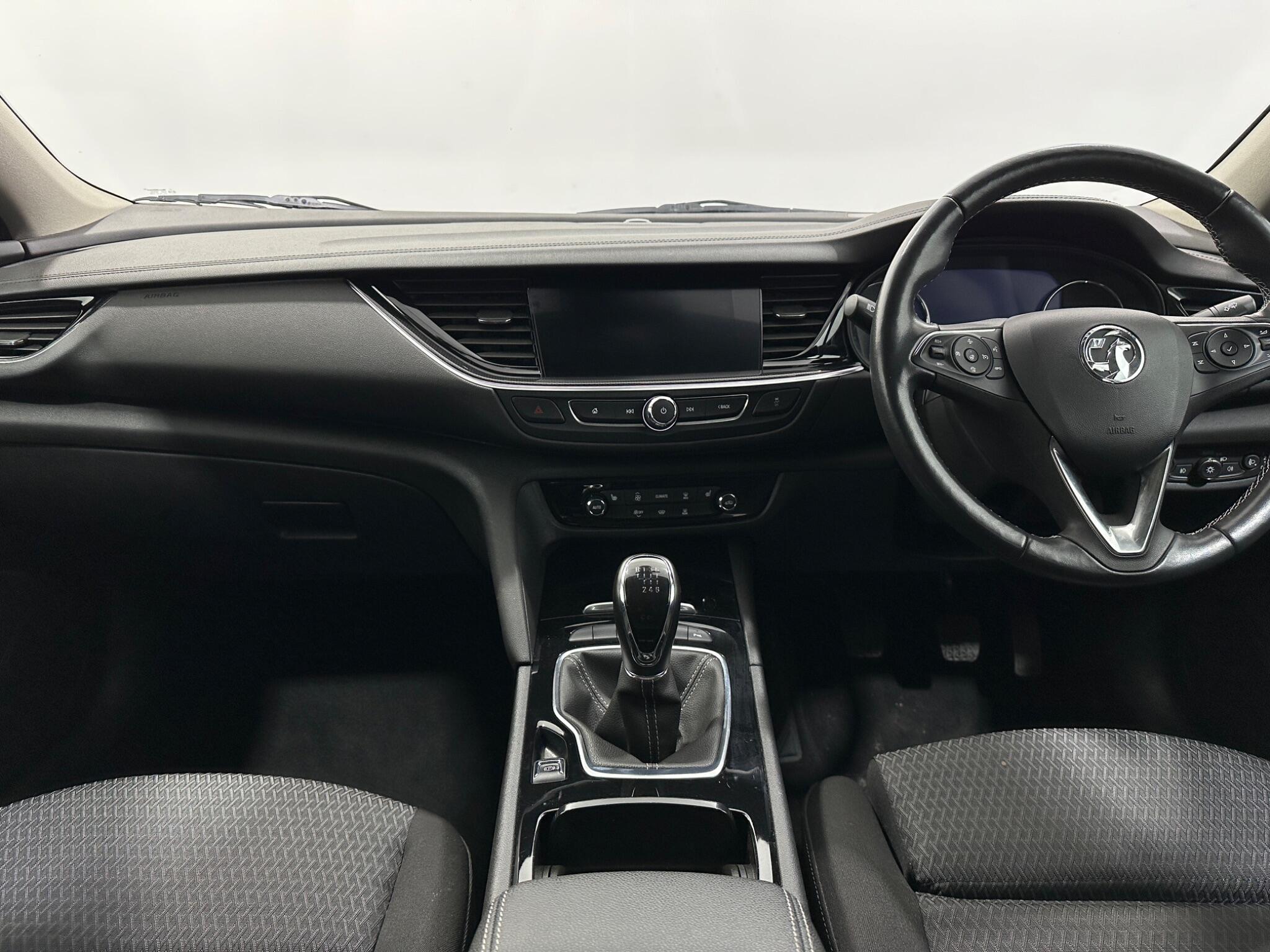 Vauxhall Insignia view 20