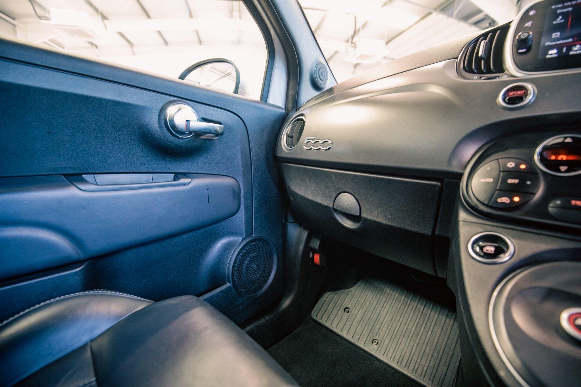 Abarth 595 view 20