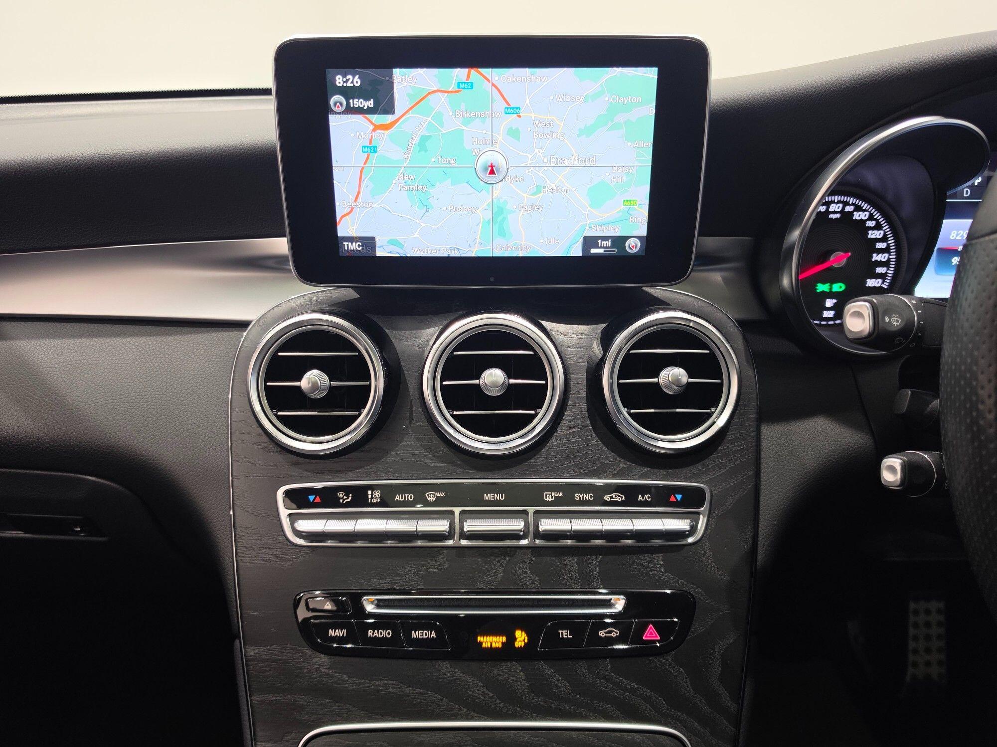 Mercedes-Benz GLC view 25