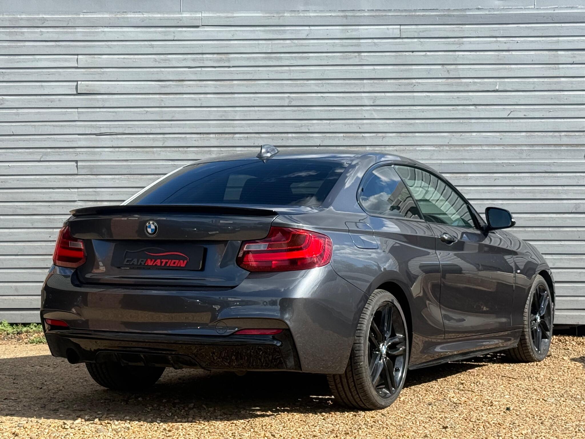 BMW 2 Series view 4