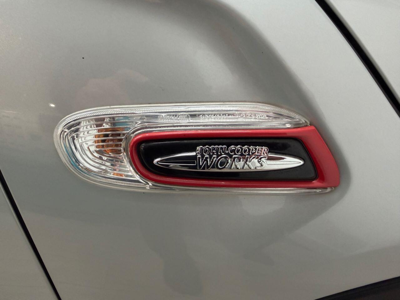 Mini Cooper view 17