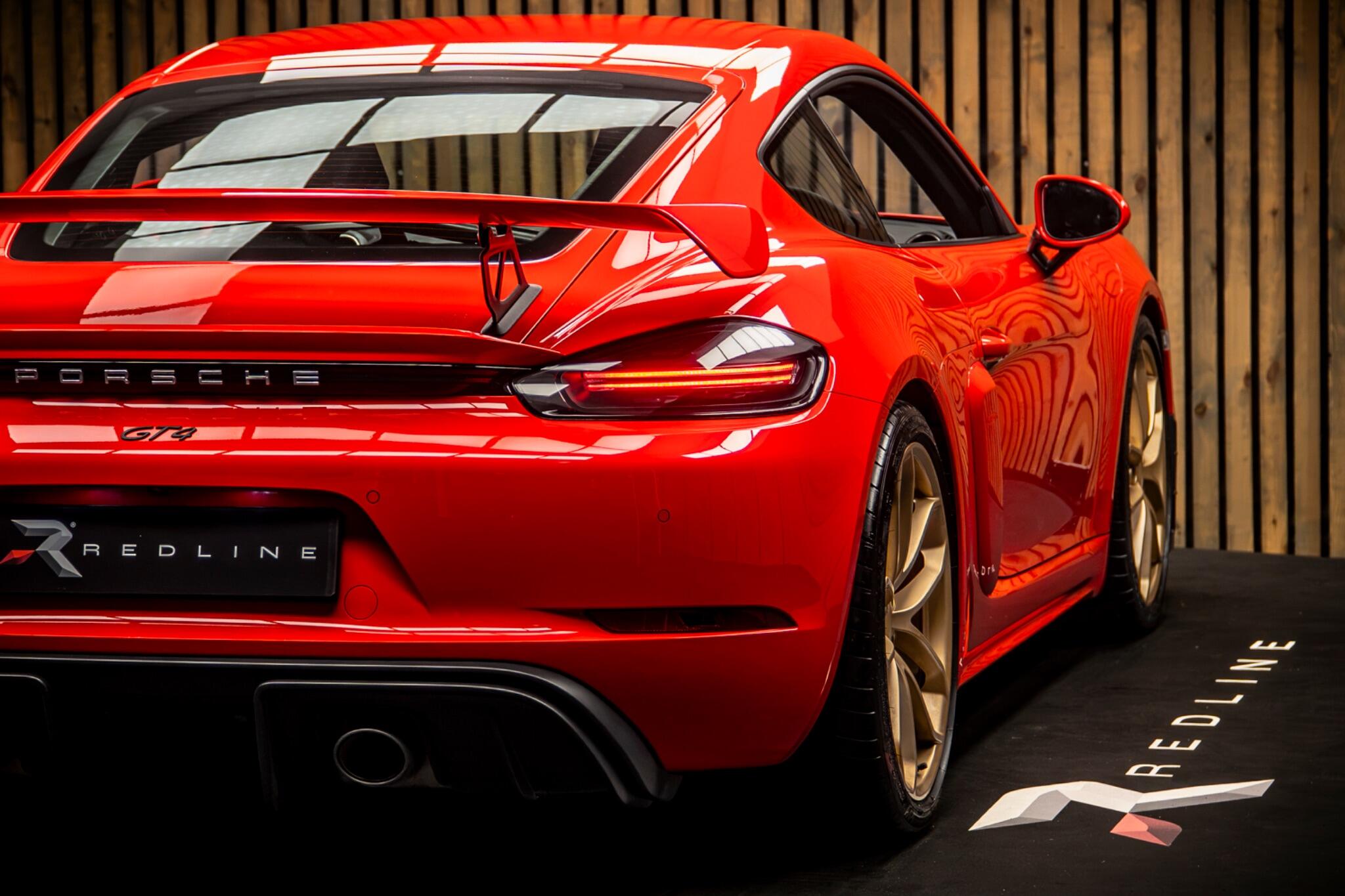 Porsche Cayman view 22