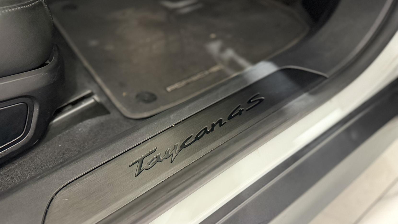 Porsche Taycan view 30