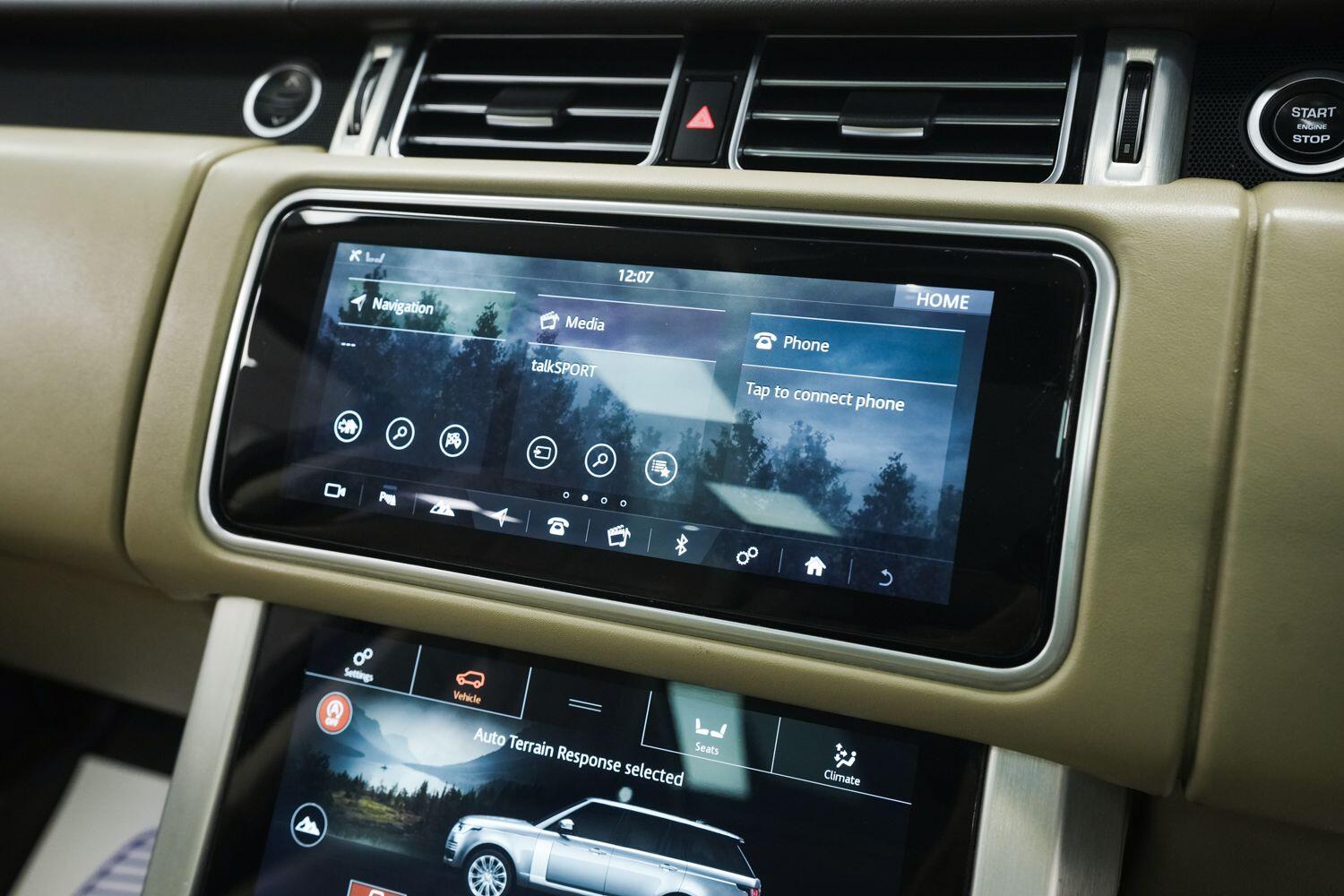 Land Rover Range Rover view 25