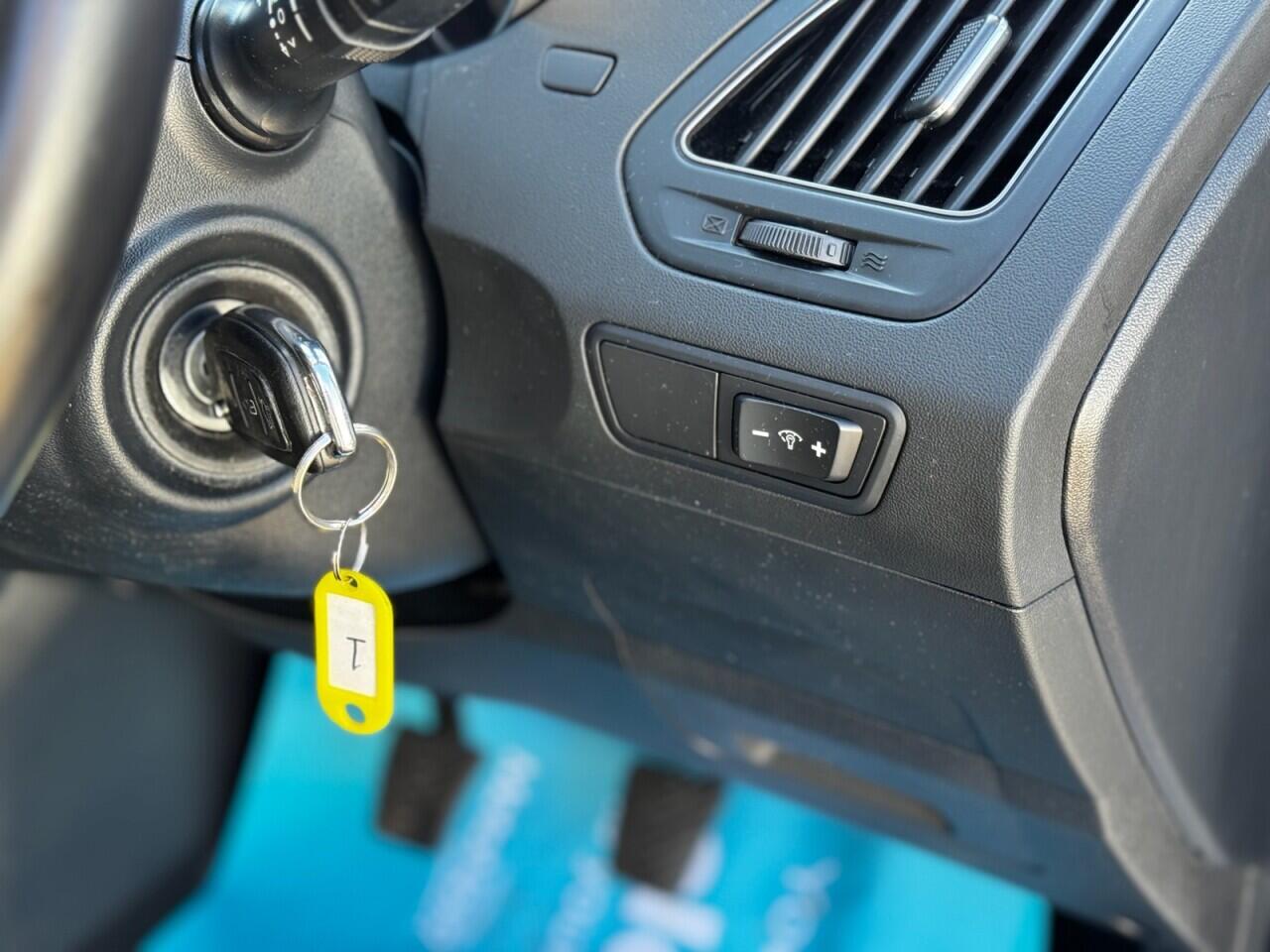 Hyundai ix35 view 35
