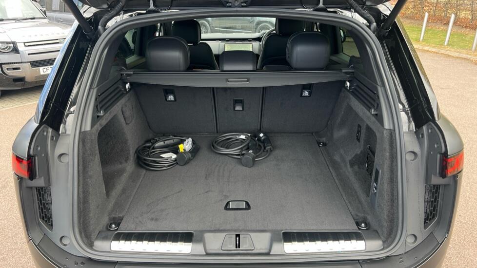 Land Rover Range Rover Sport view 10