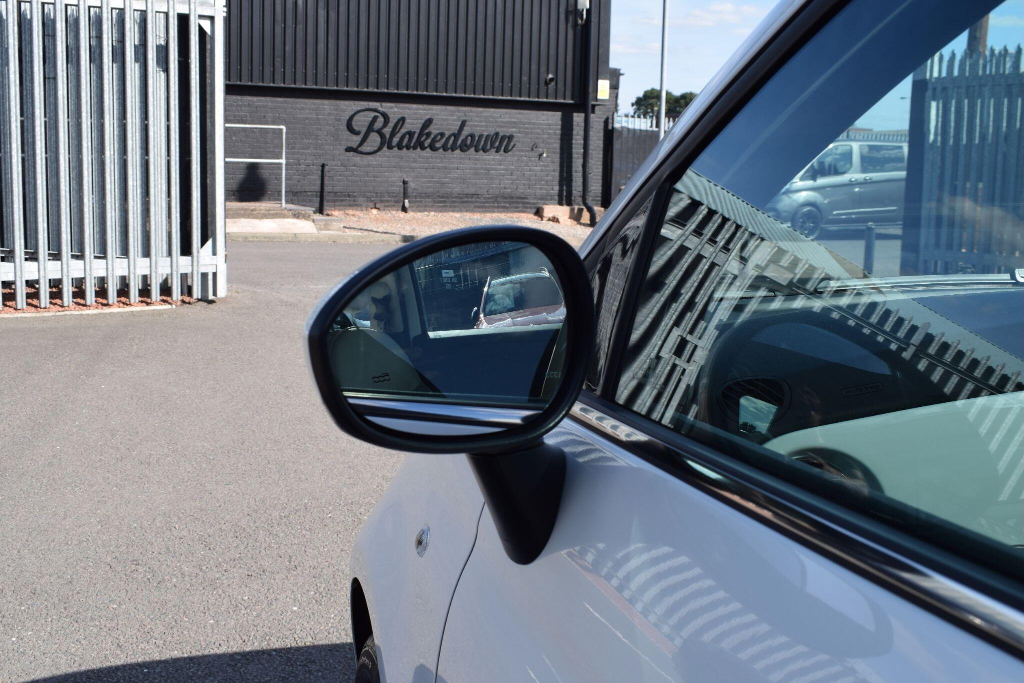 Fiat 500 view 31