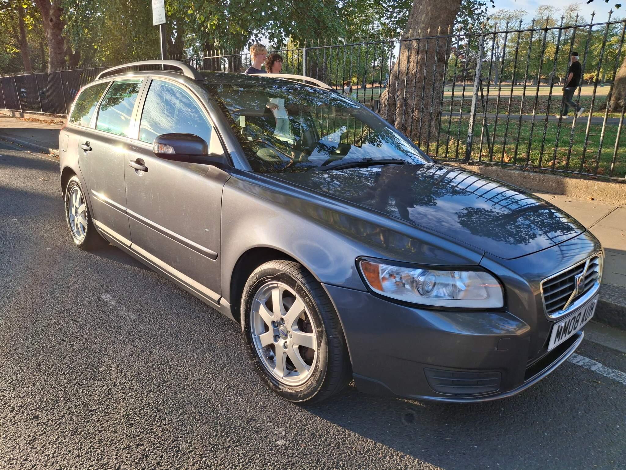 Volvo V50