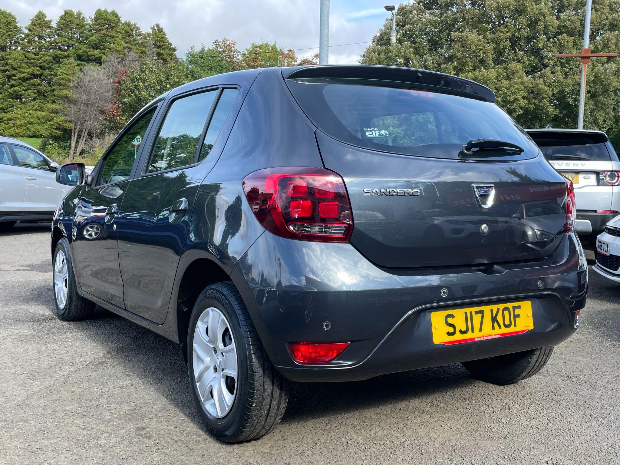 Dacia Sandero view 9