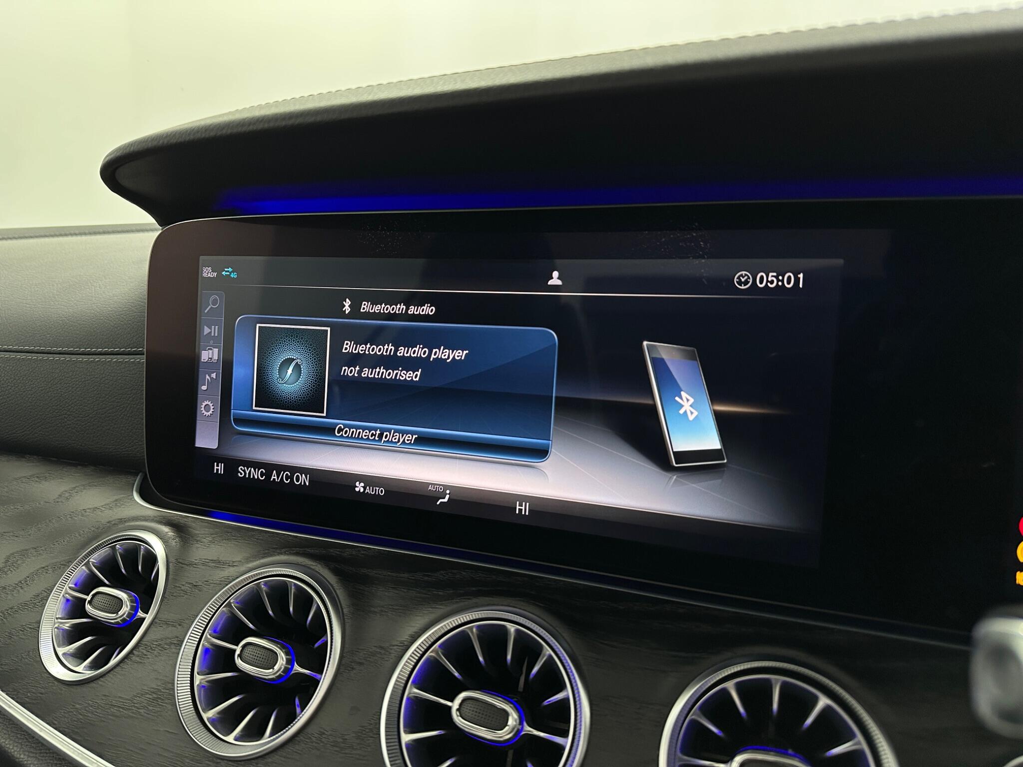 Mercedes-Benz E-Class view 27