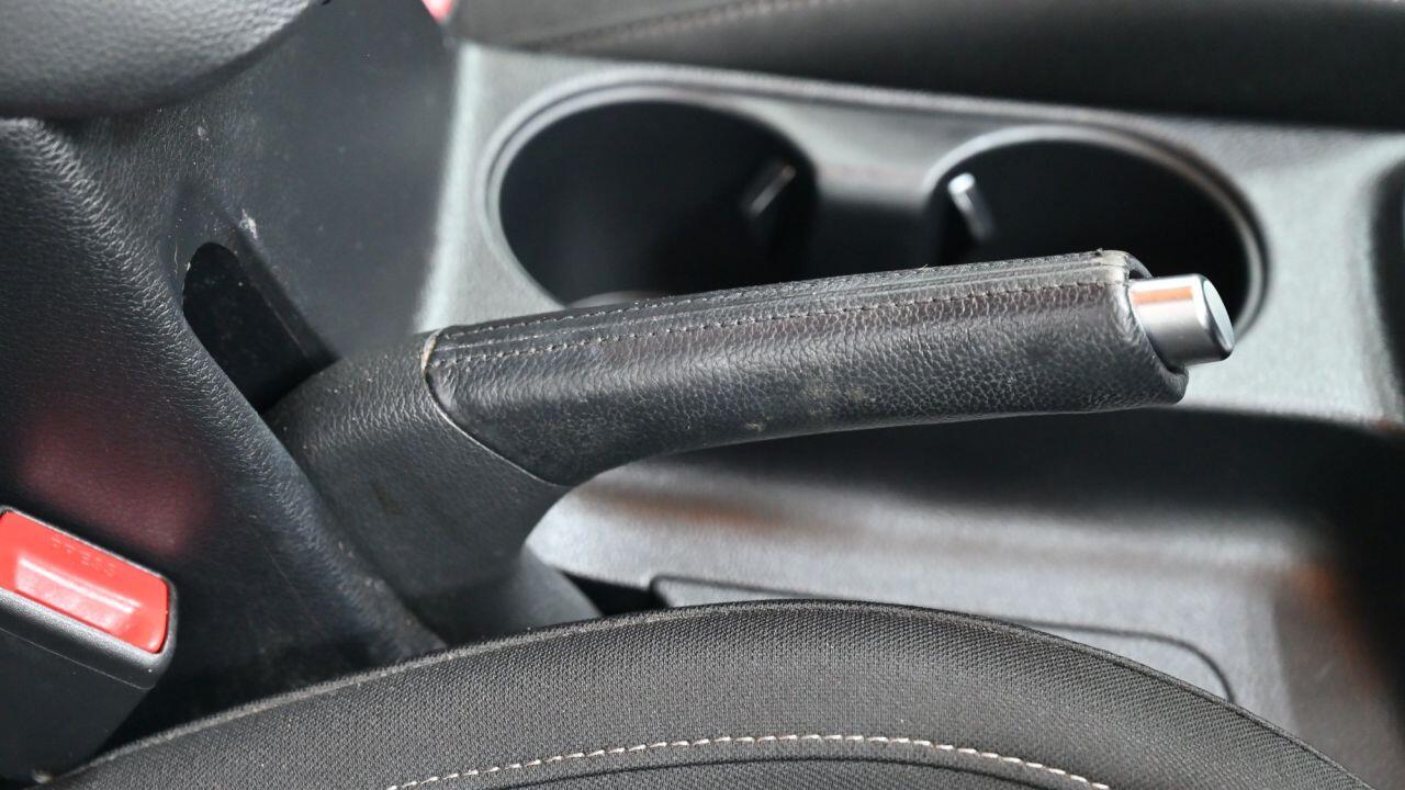 Kia Ceed view 34