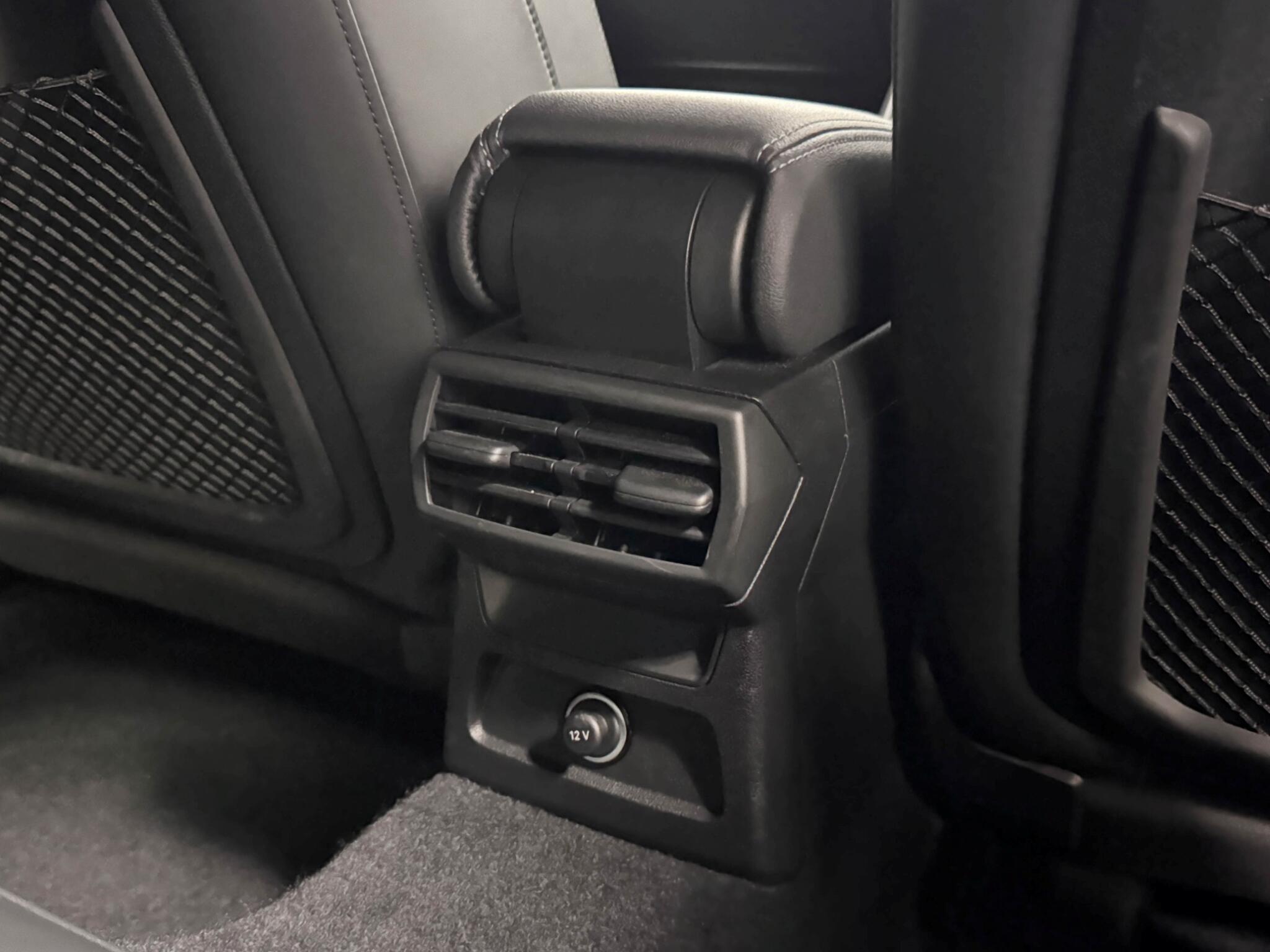 Audi S3 view 16