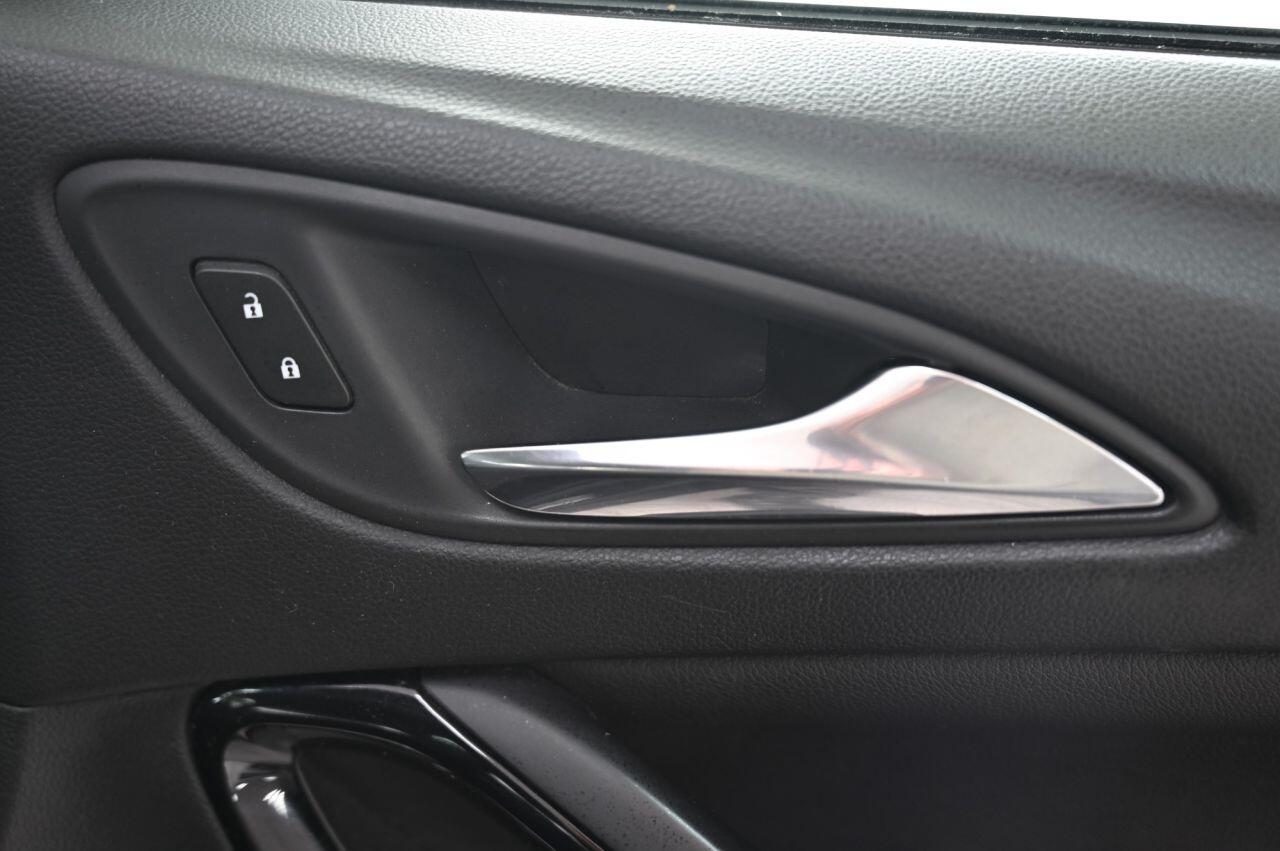 Vauxhall Astra view 33