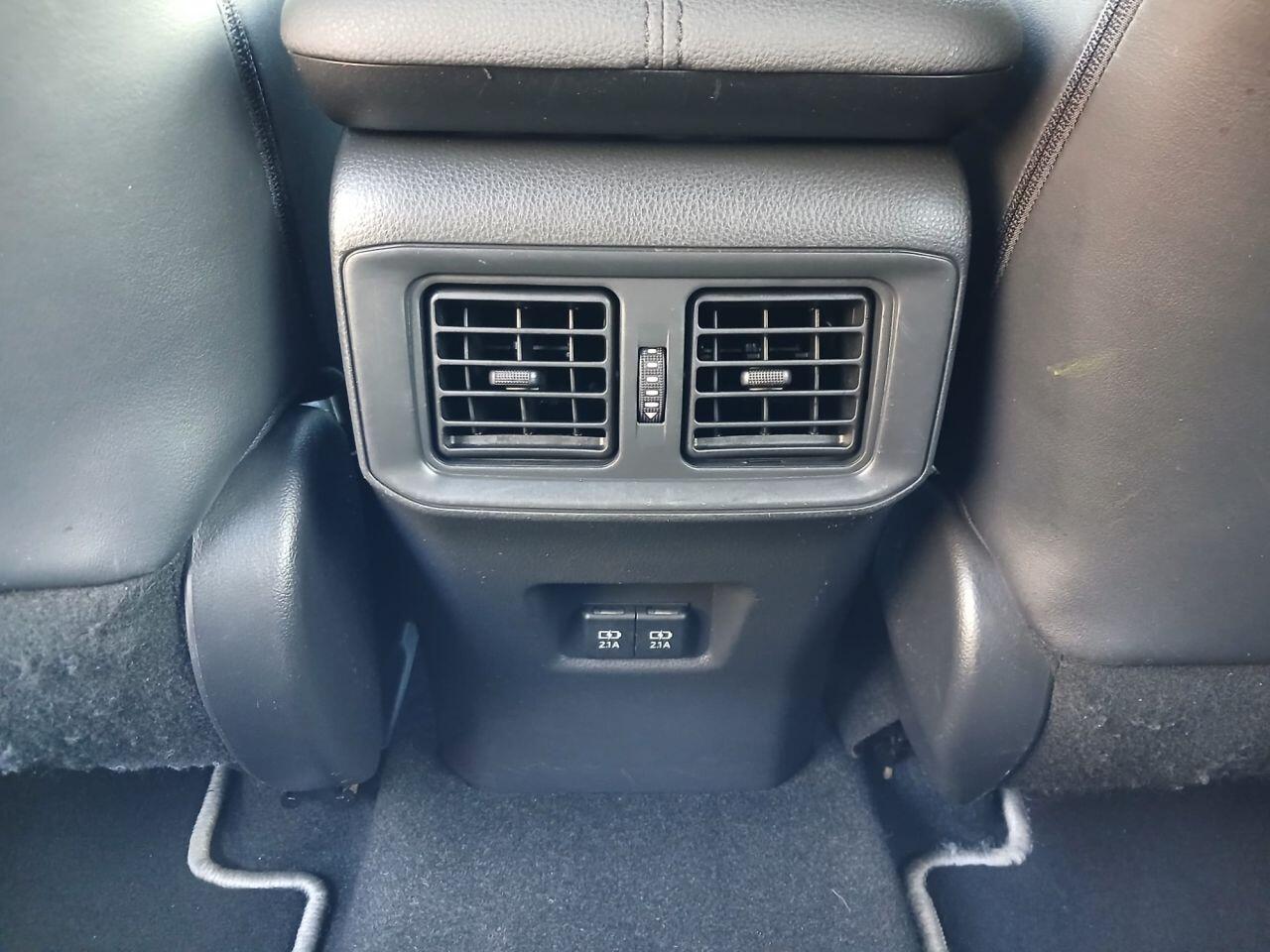 Toyota RAV4 view 44