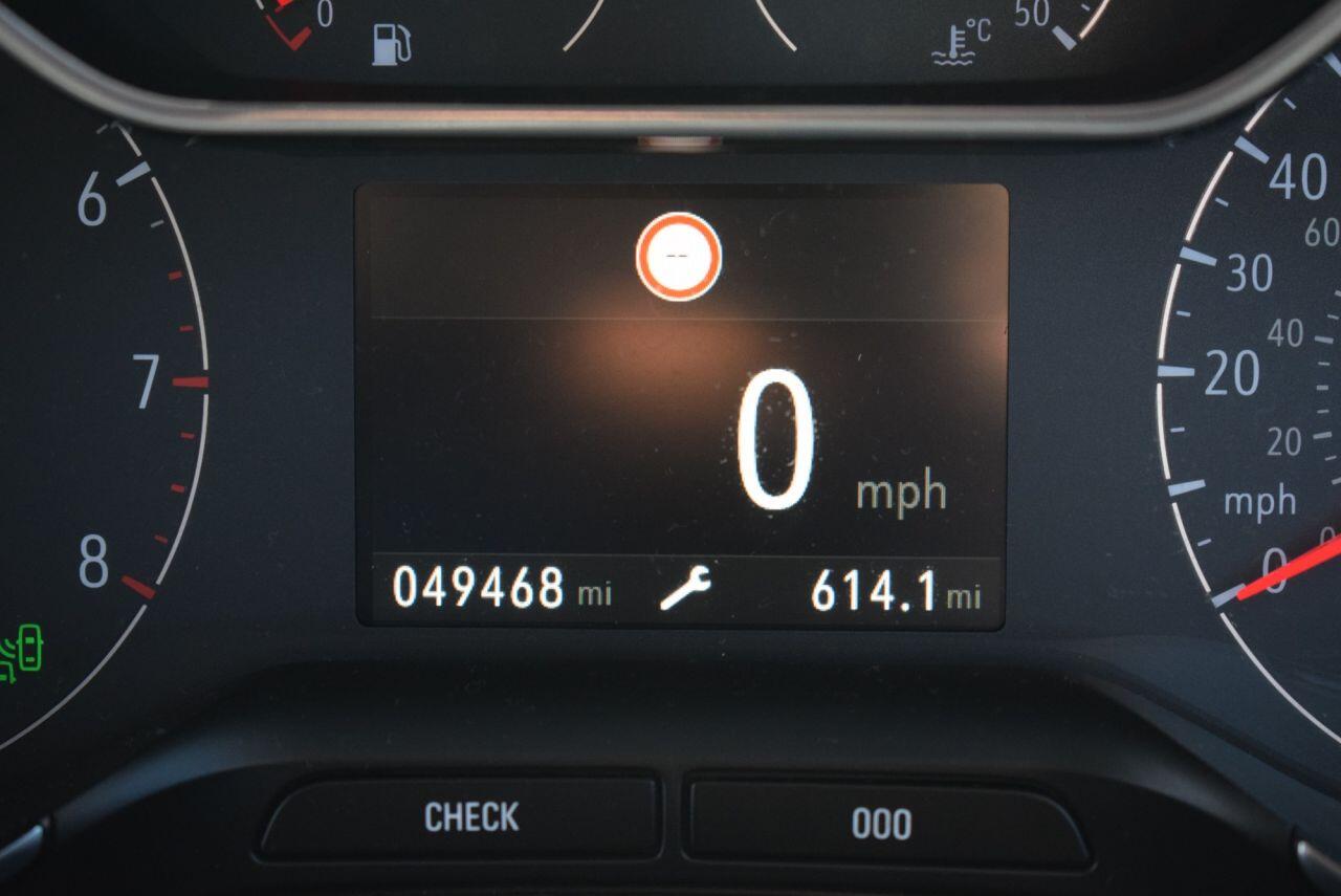 Vauxhall Grandland X view 25