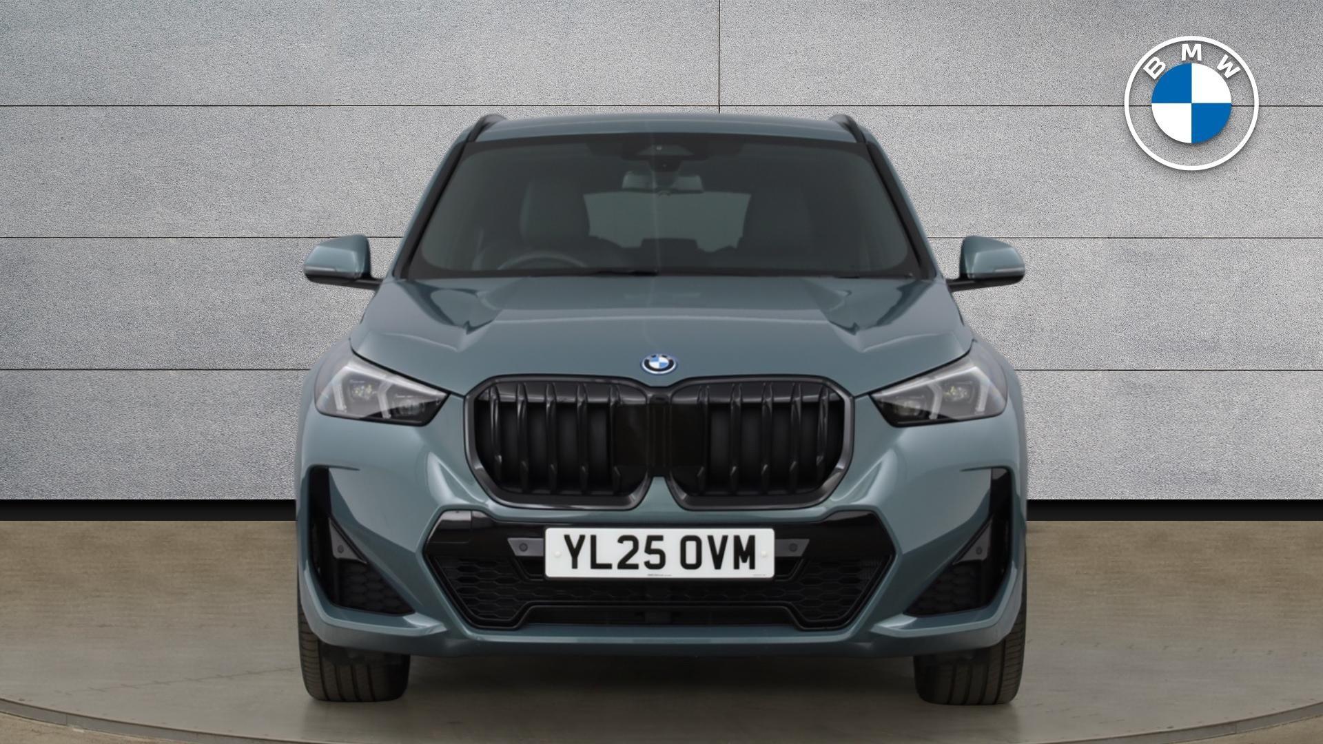 BMW X1 view 16