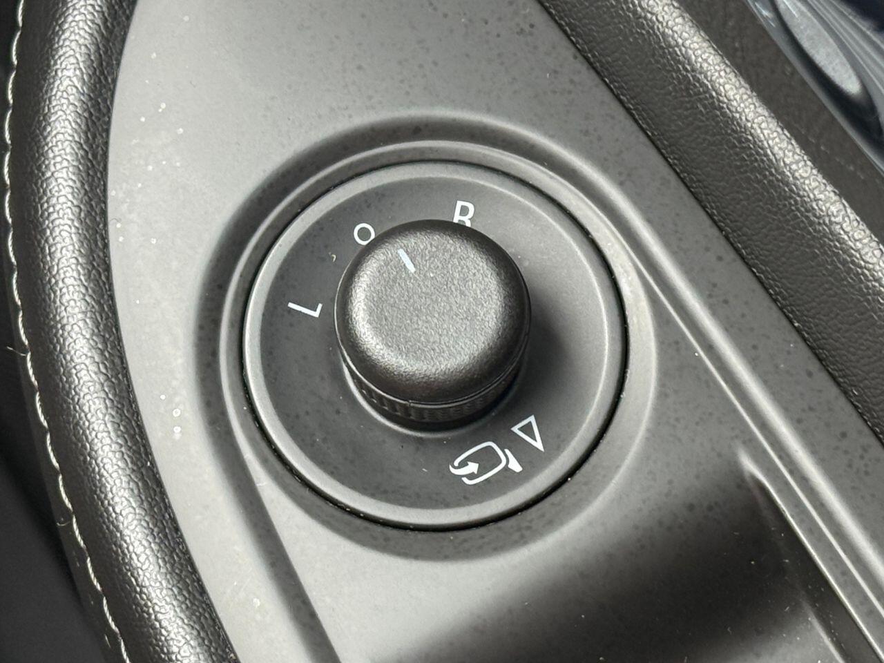 Vauxhall Mokka X view 36