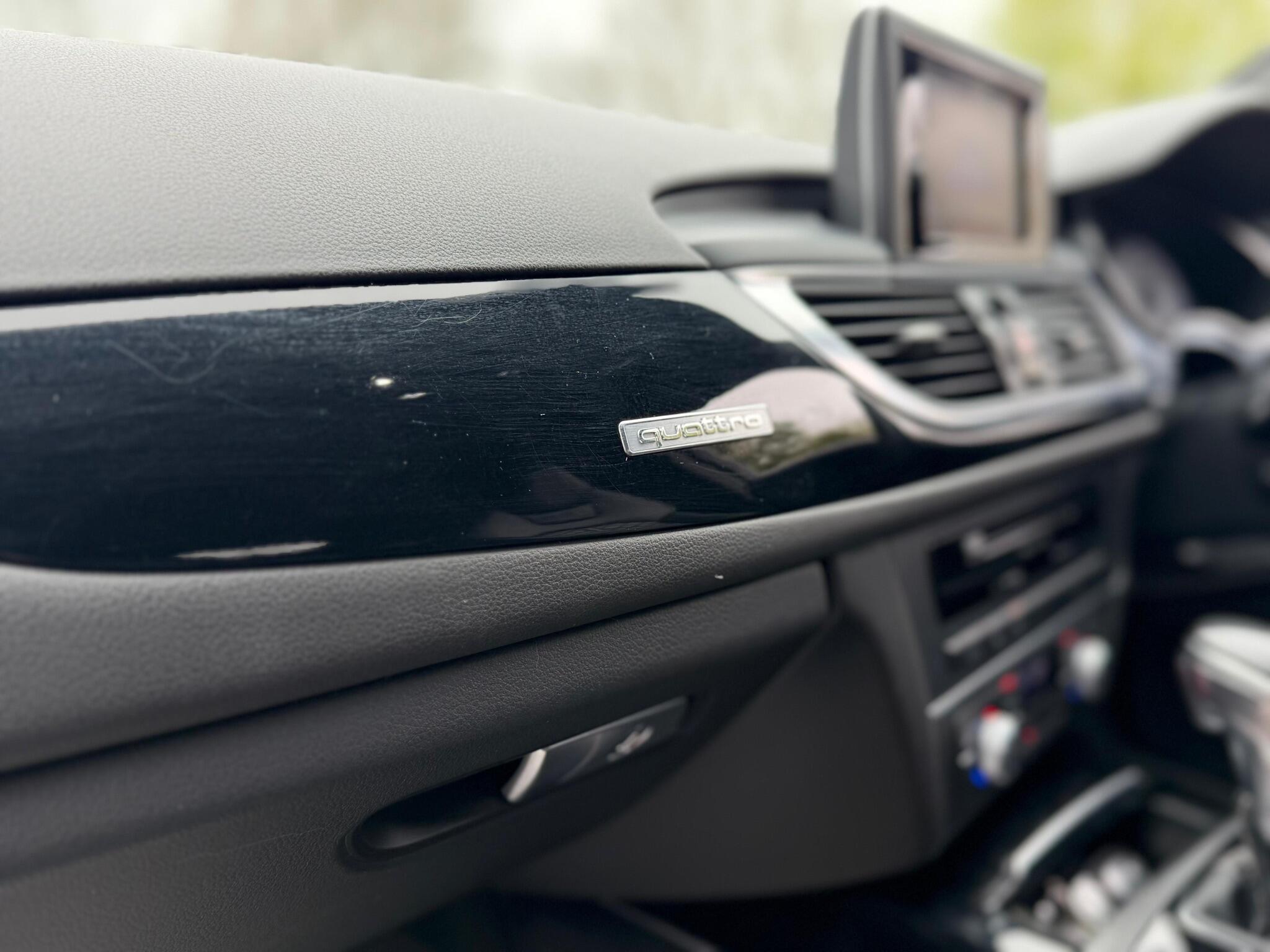 Audi S6 view 24