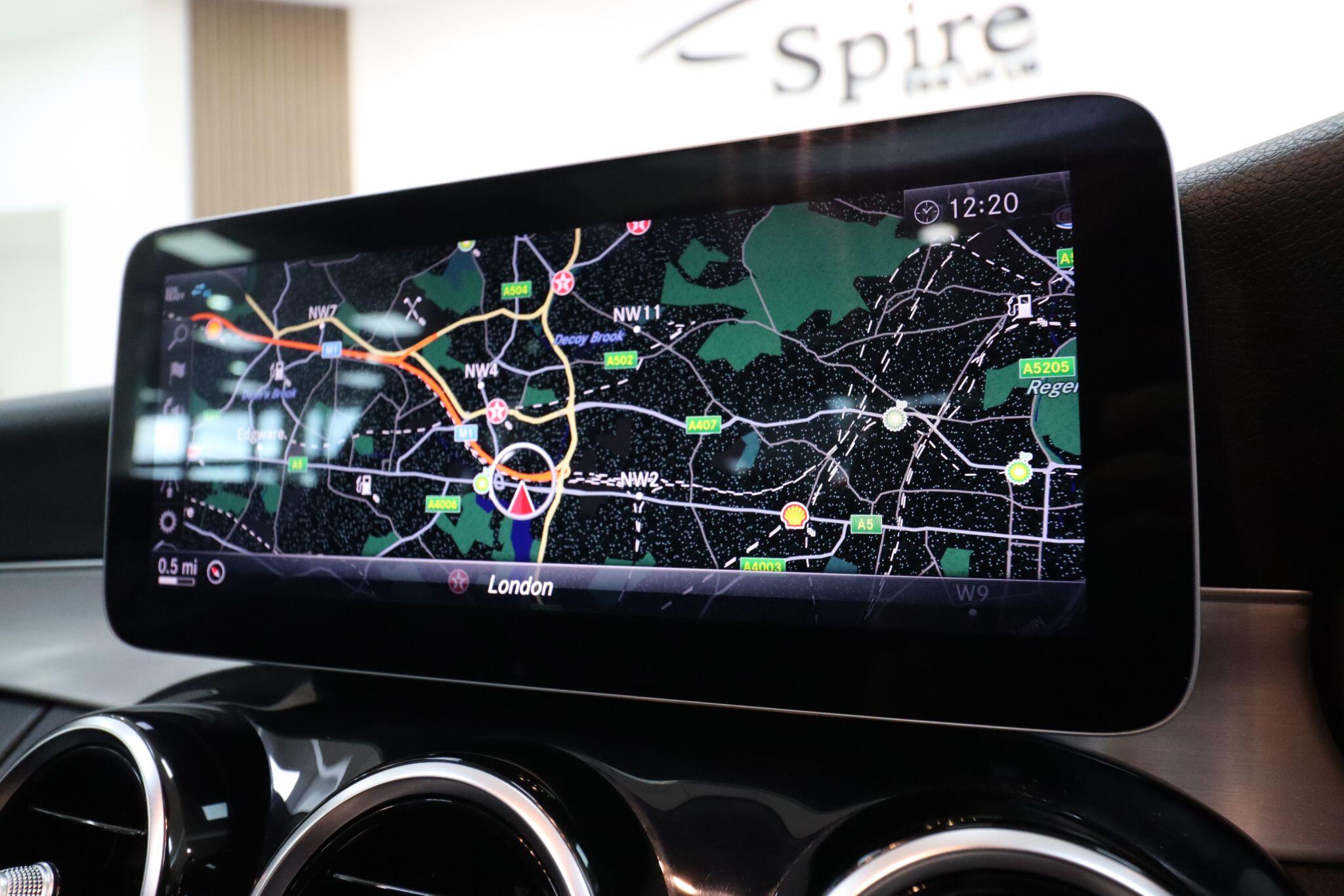 Mercedes-Benz C Class view 23