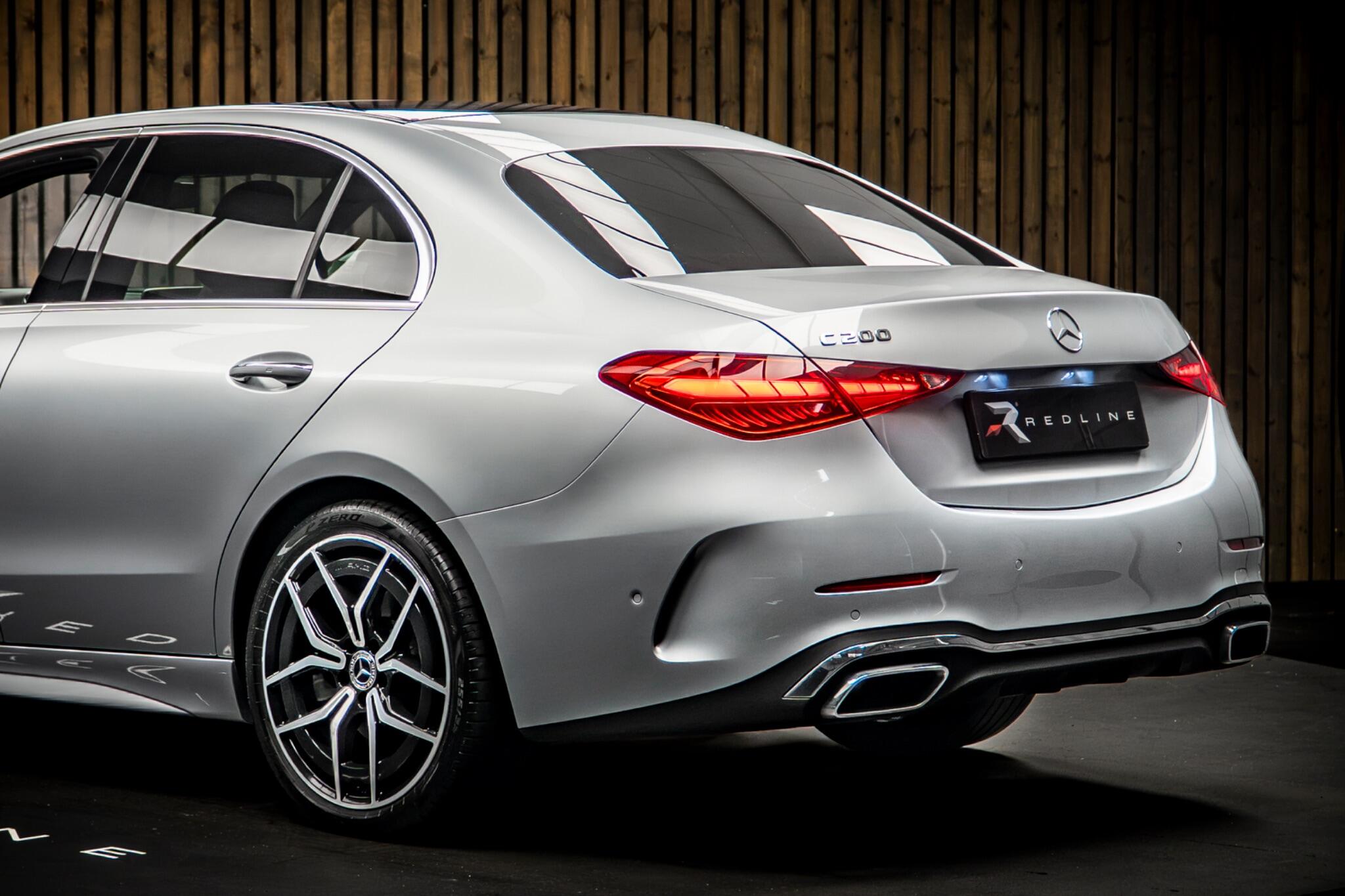 Mercedes-Benz C-Class view 17