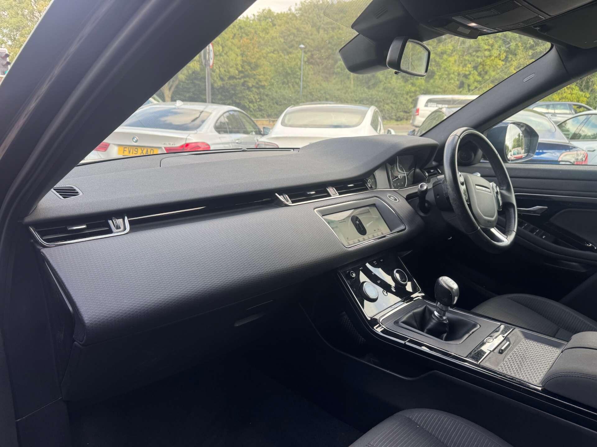 Land Rover Range Rover Evoque view 20