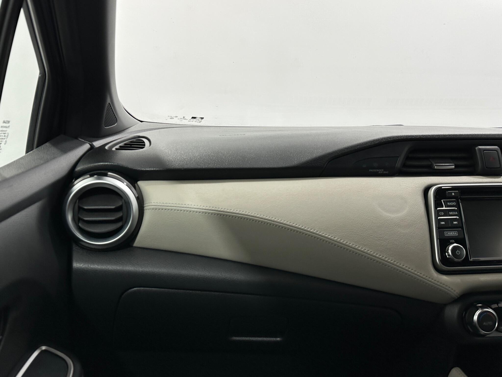 Nissan Micra view 28