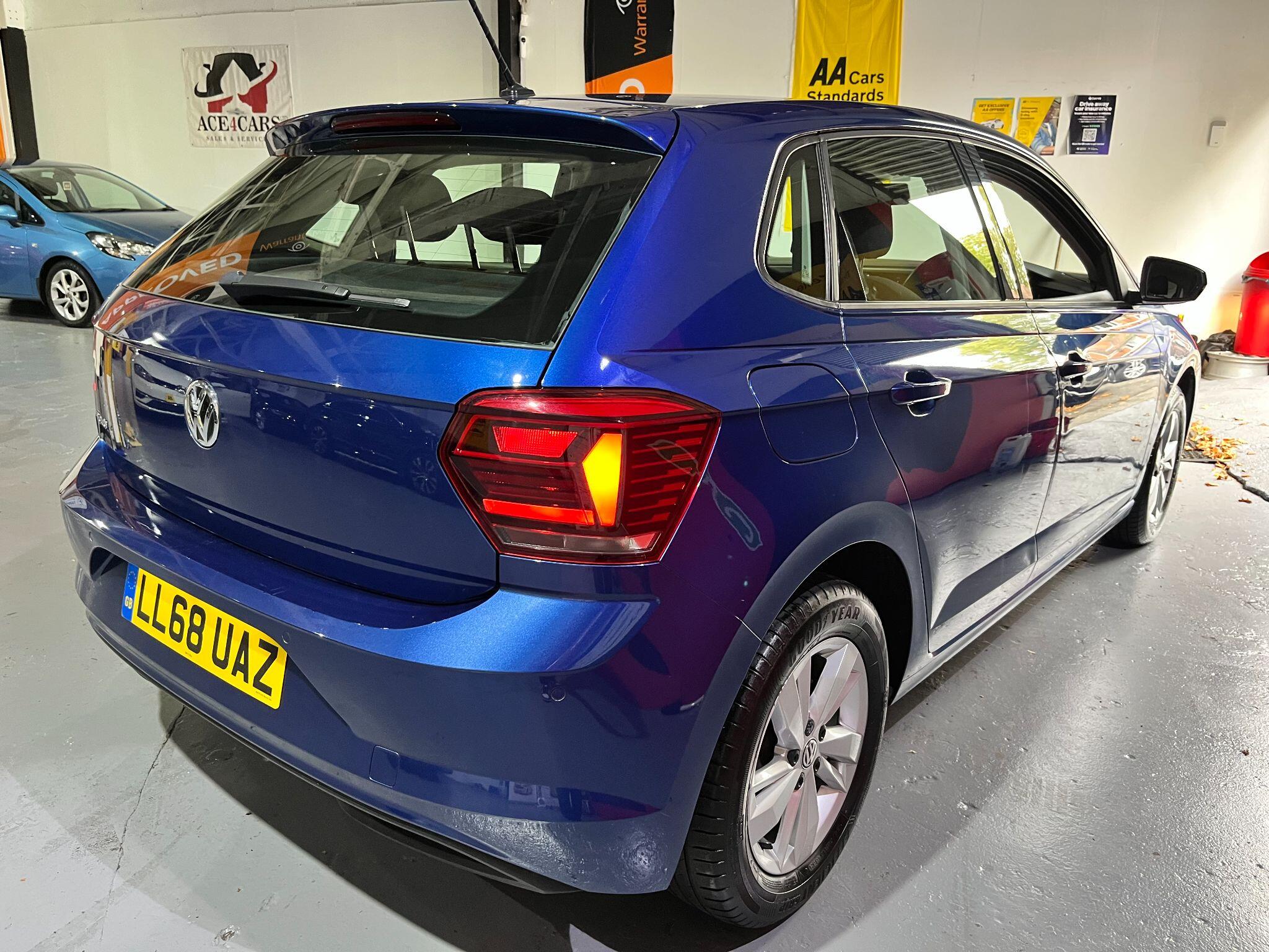 Volkswagen Polo view 76
