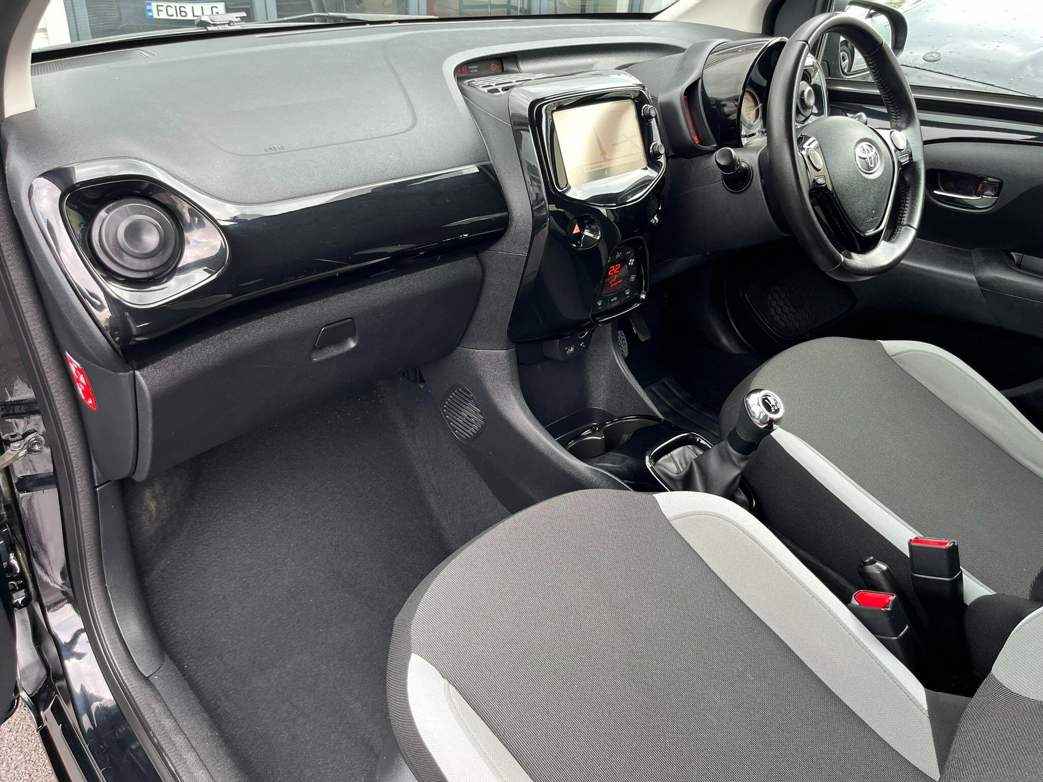 Toyota Aygo view 28