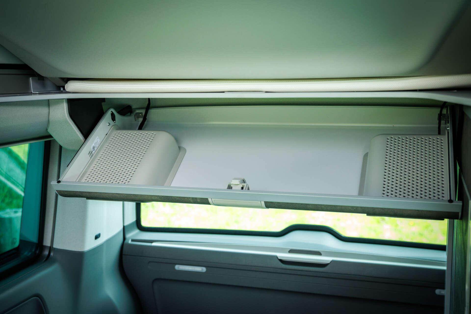 Volkswagen California view 46