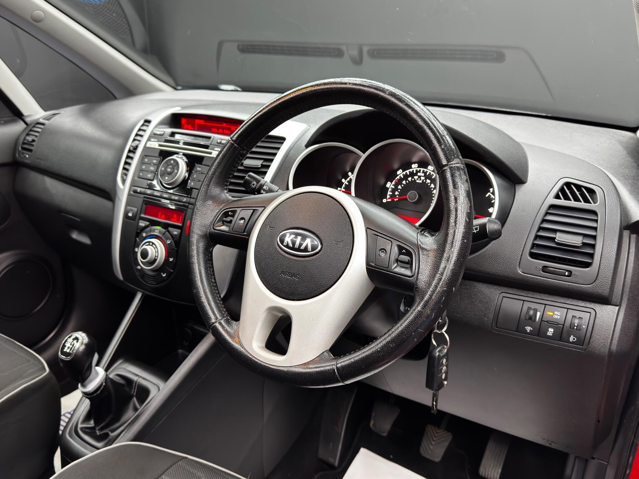 Kia Venga view 9