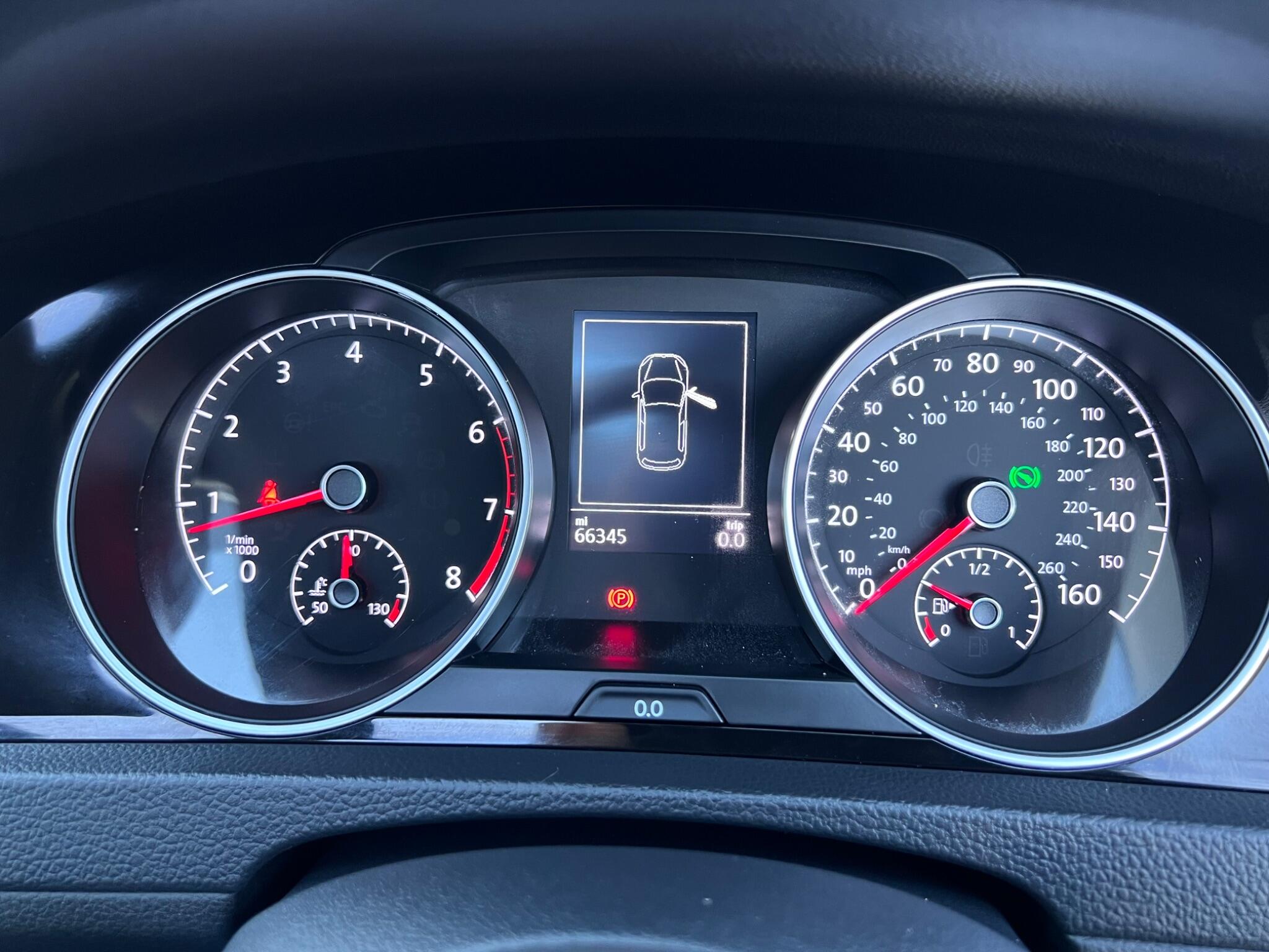 Volkswagen Golf view 23