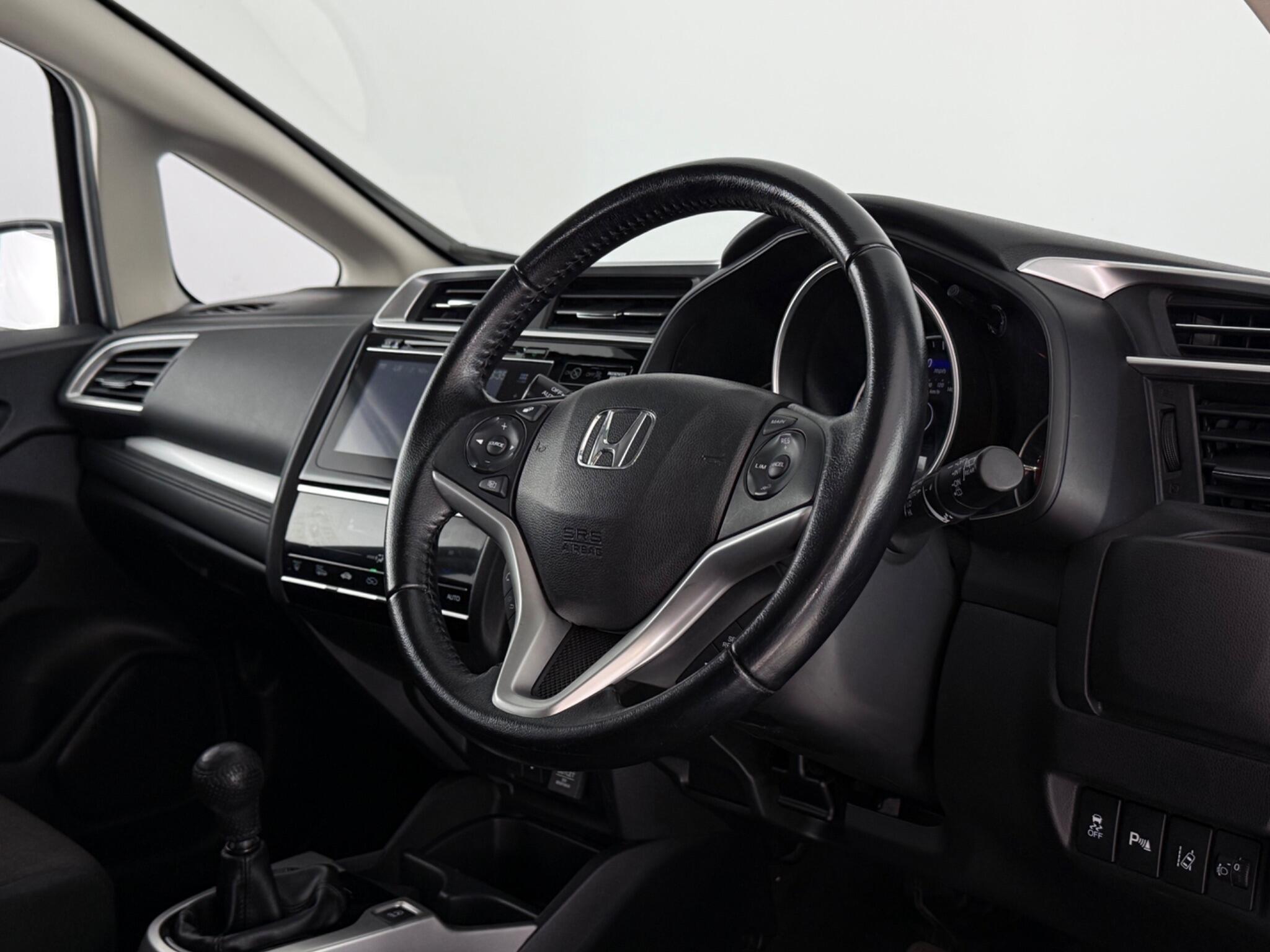 Honda Jazz view 3