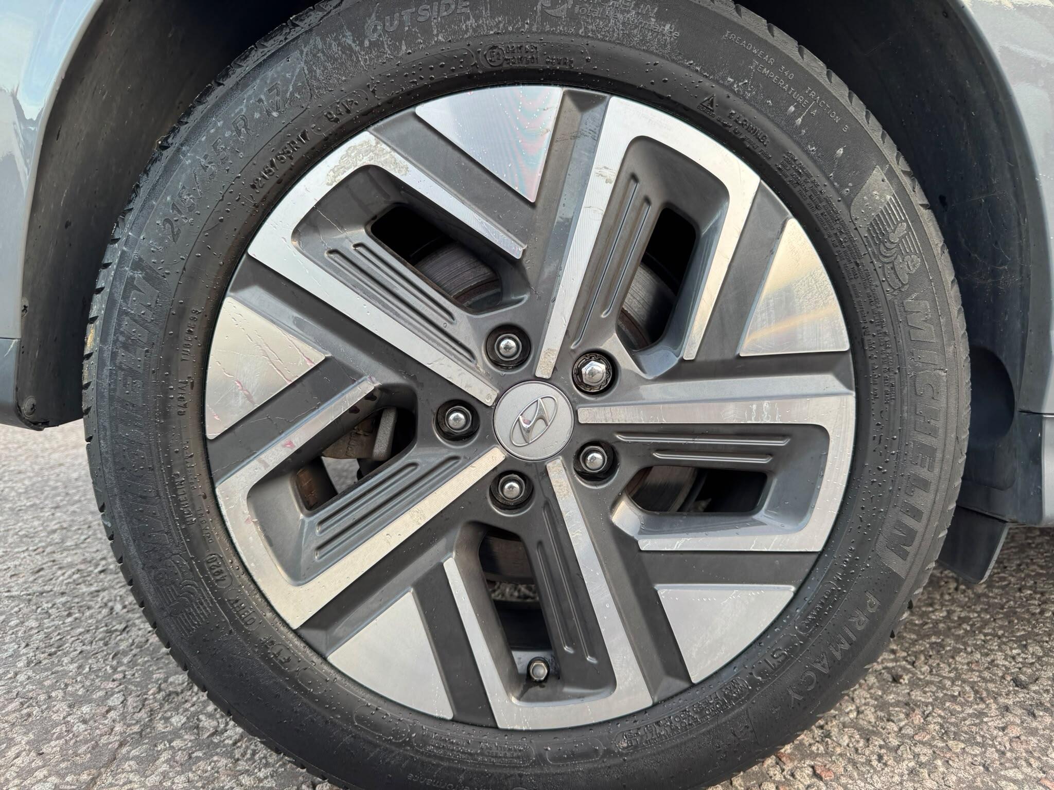 Hyundai Kona view 79