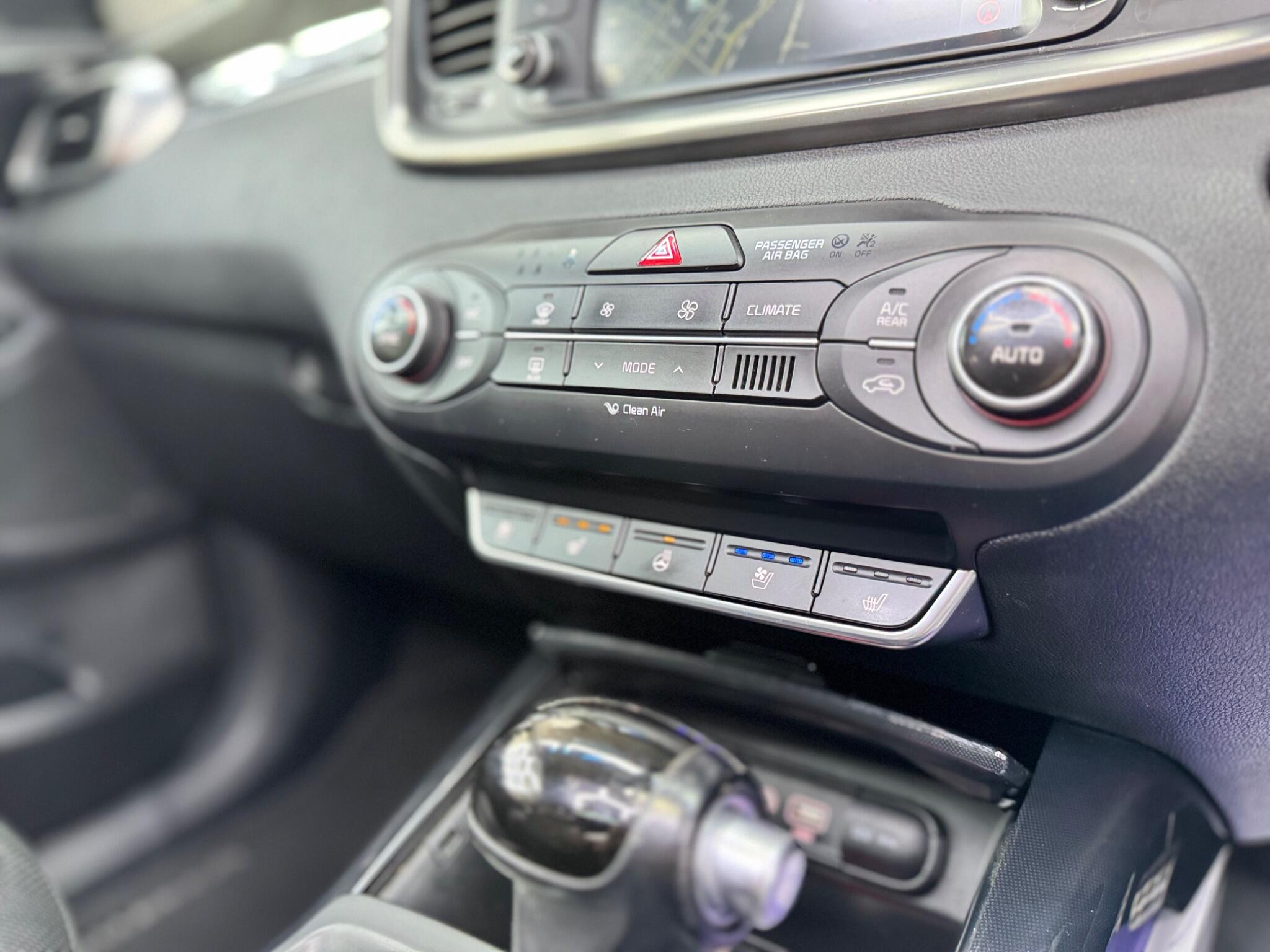 Kia Sorento view 46