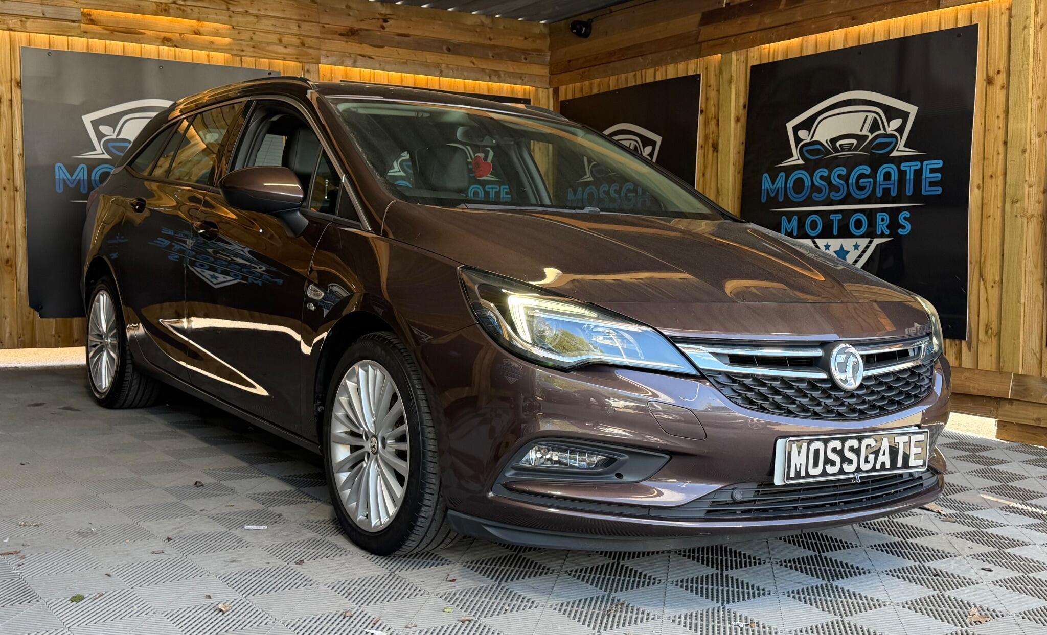 Vauxhall Astra view 5