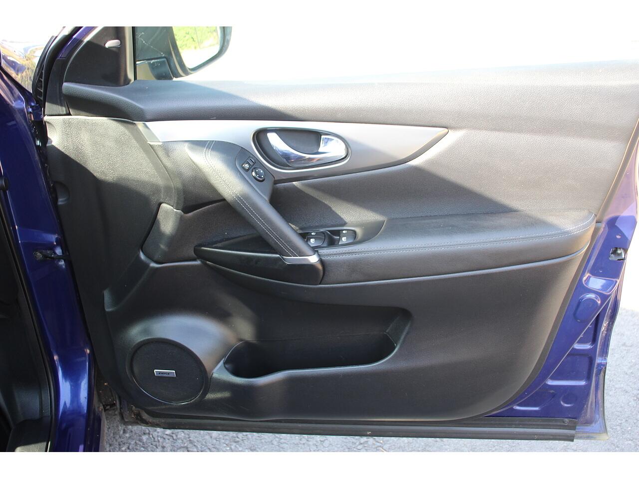 Nissan Qashqai view 30