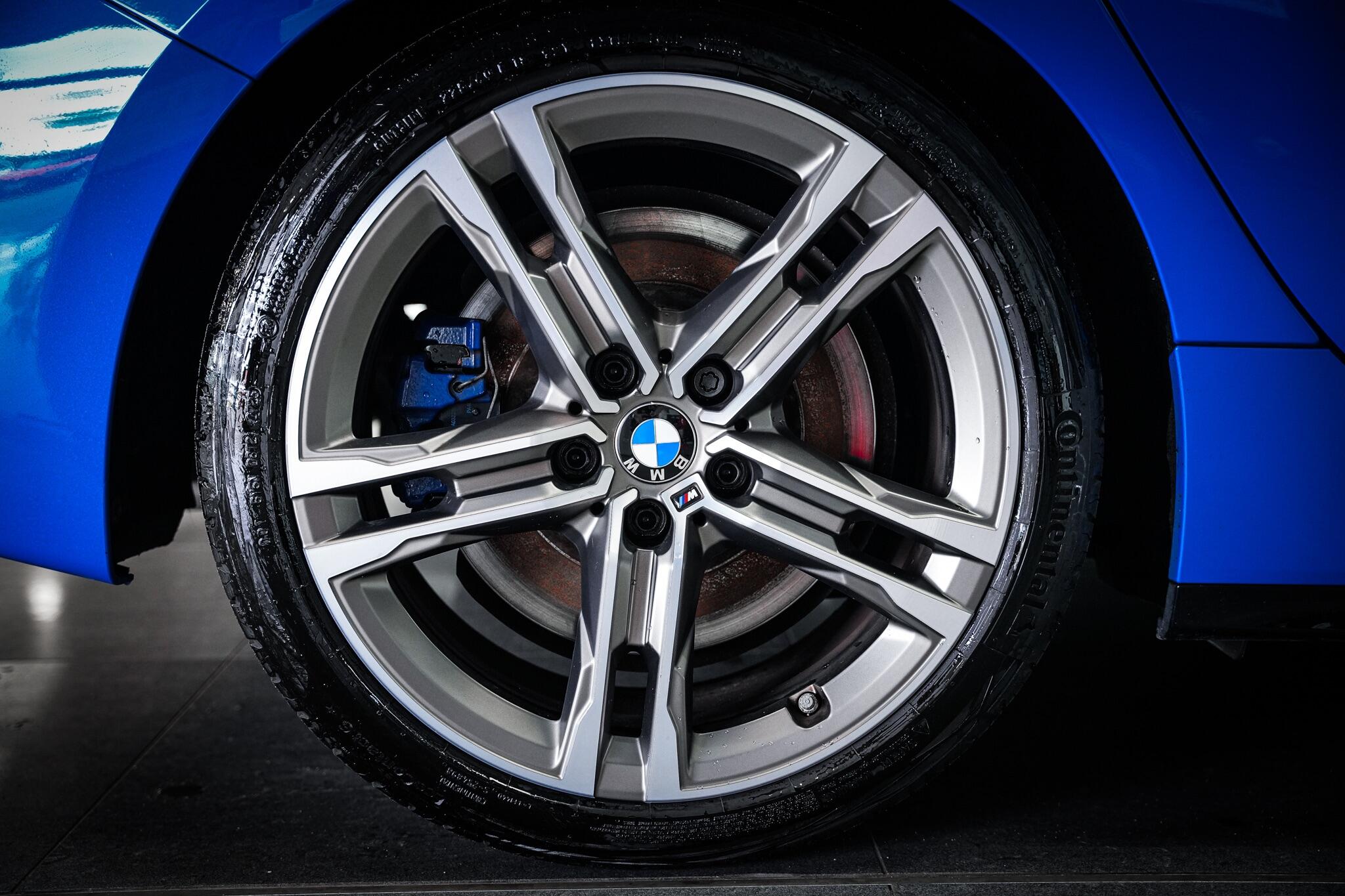 BMW 1 Series view 27