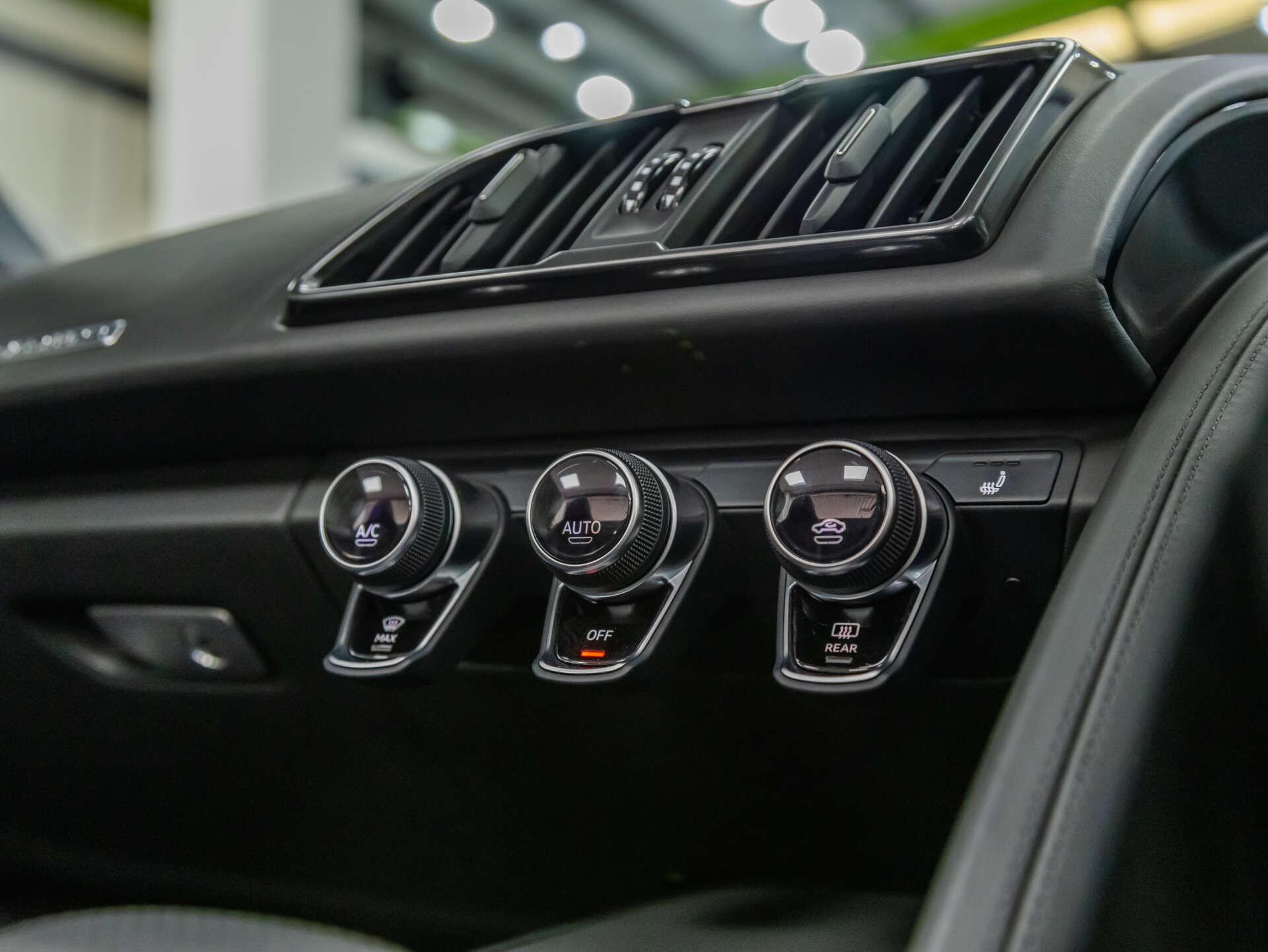 Audi R8 view 51