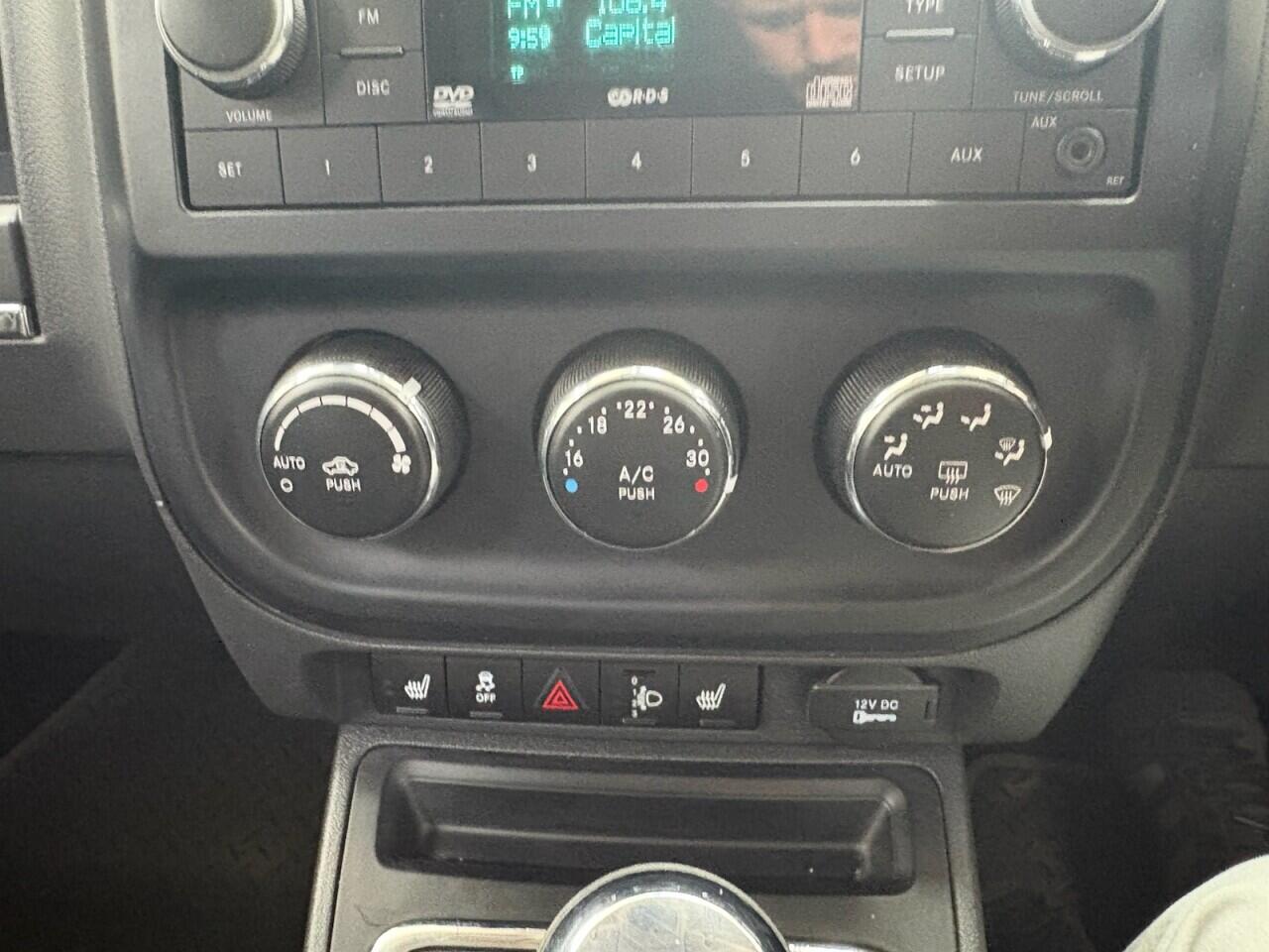 Jeep Compass view 23