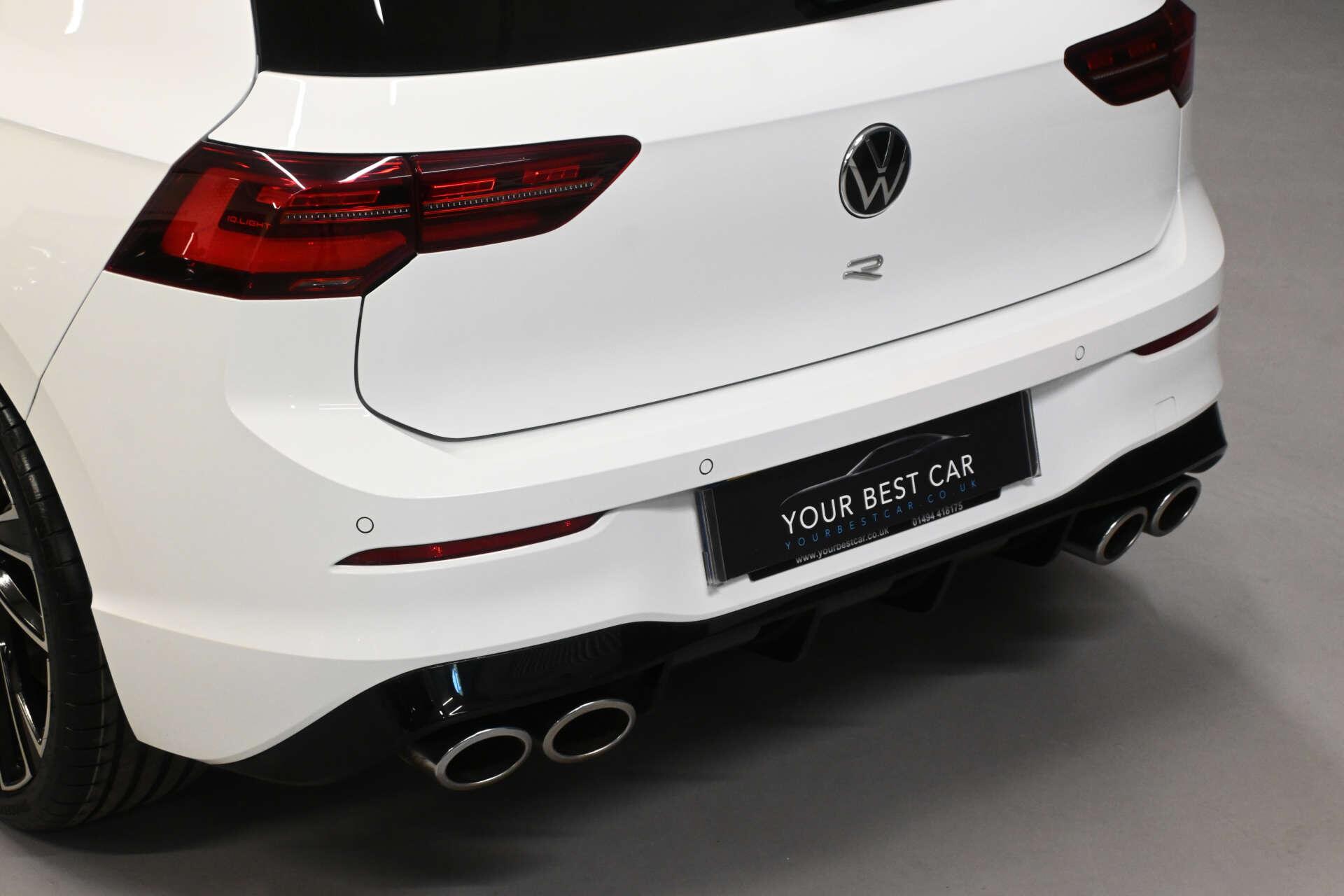 Volkswagen Golf view 20