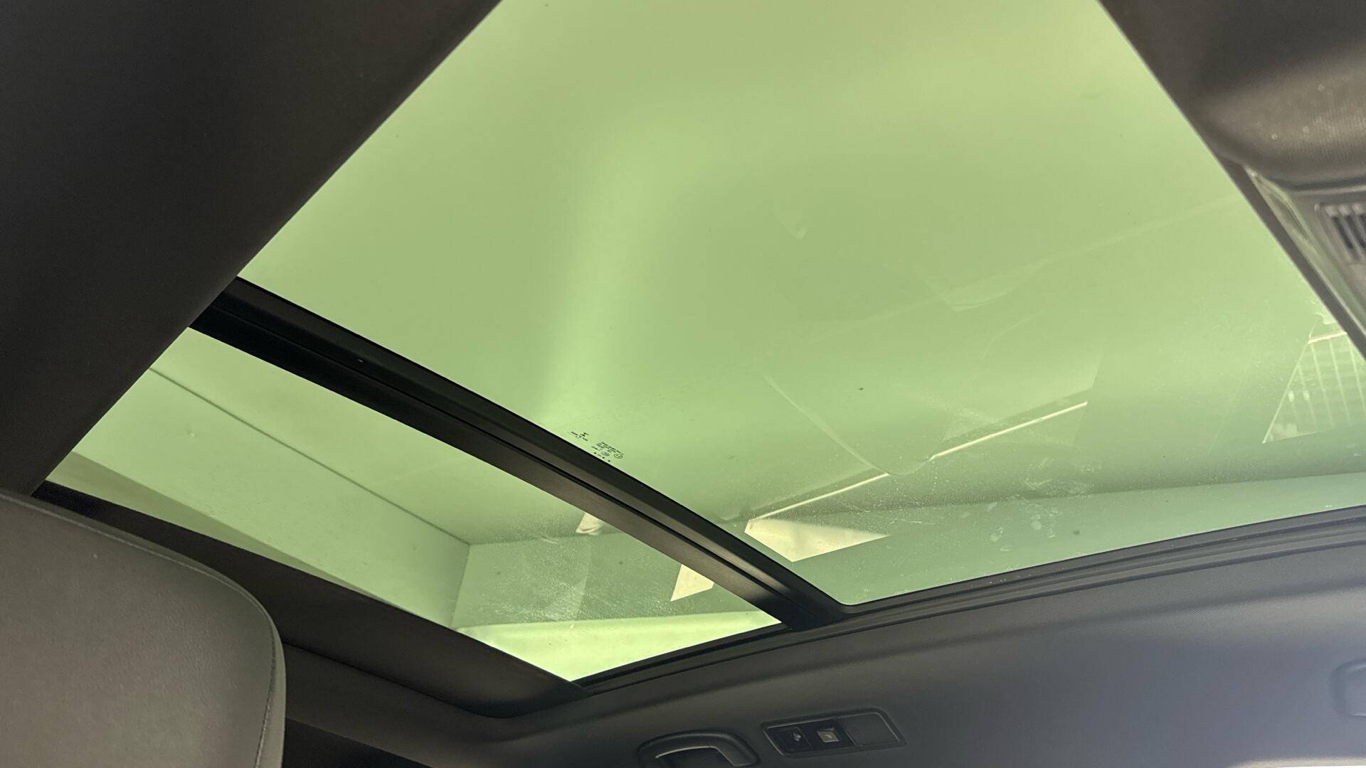 Volkswagen Tiguan Allspace view 47