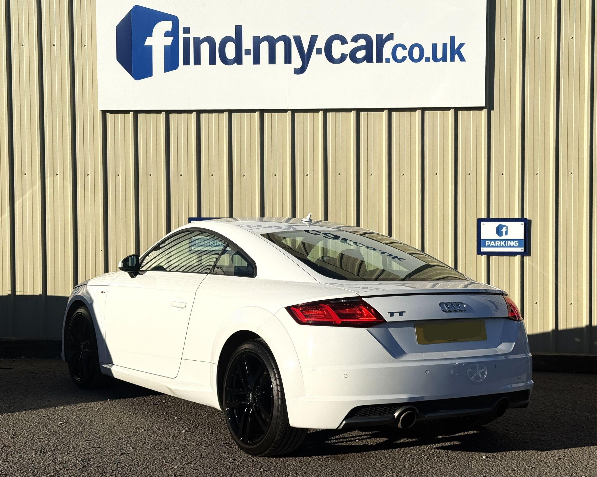 Audi TT view 2