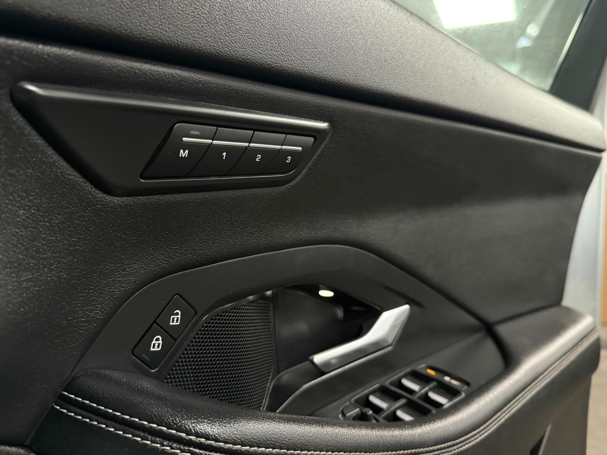 Jaguar E-Pace view 37