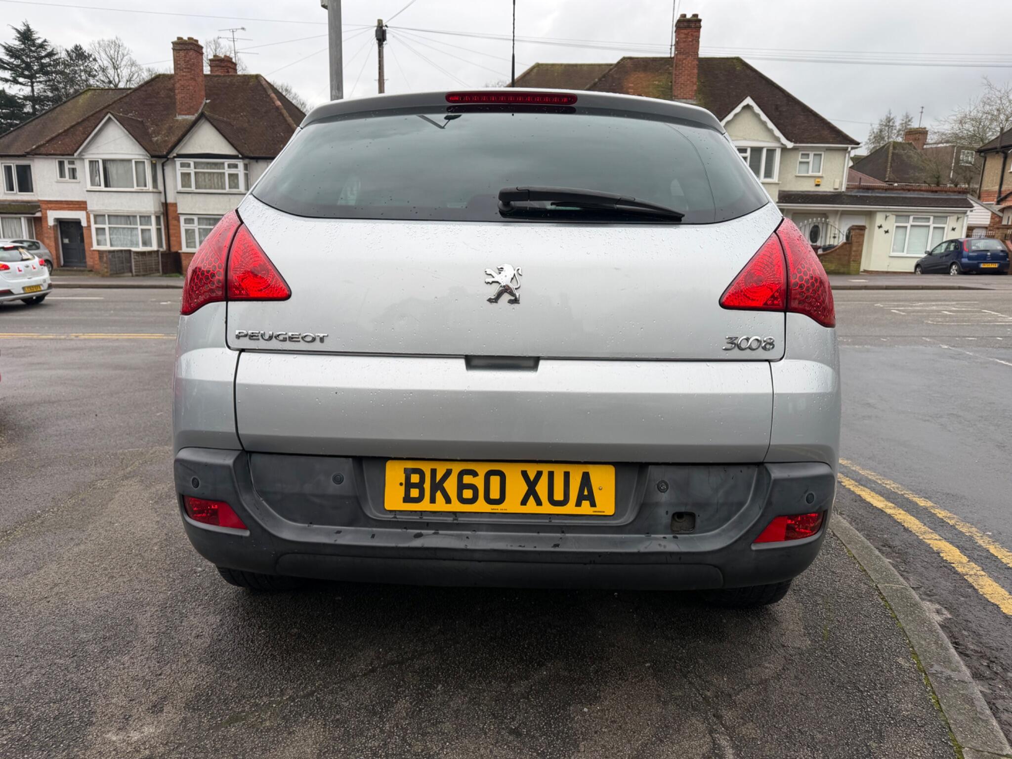 2010 Peugeot 3008 image 11
