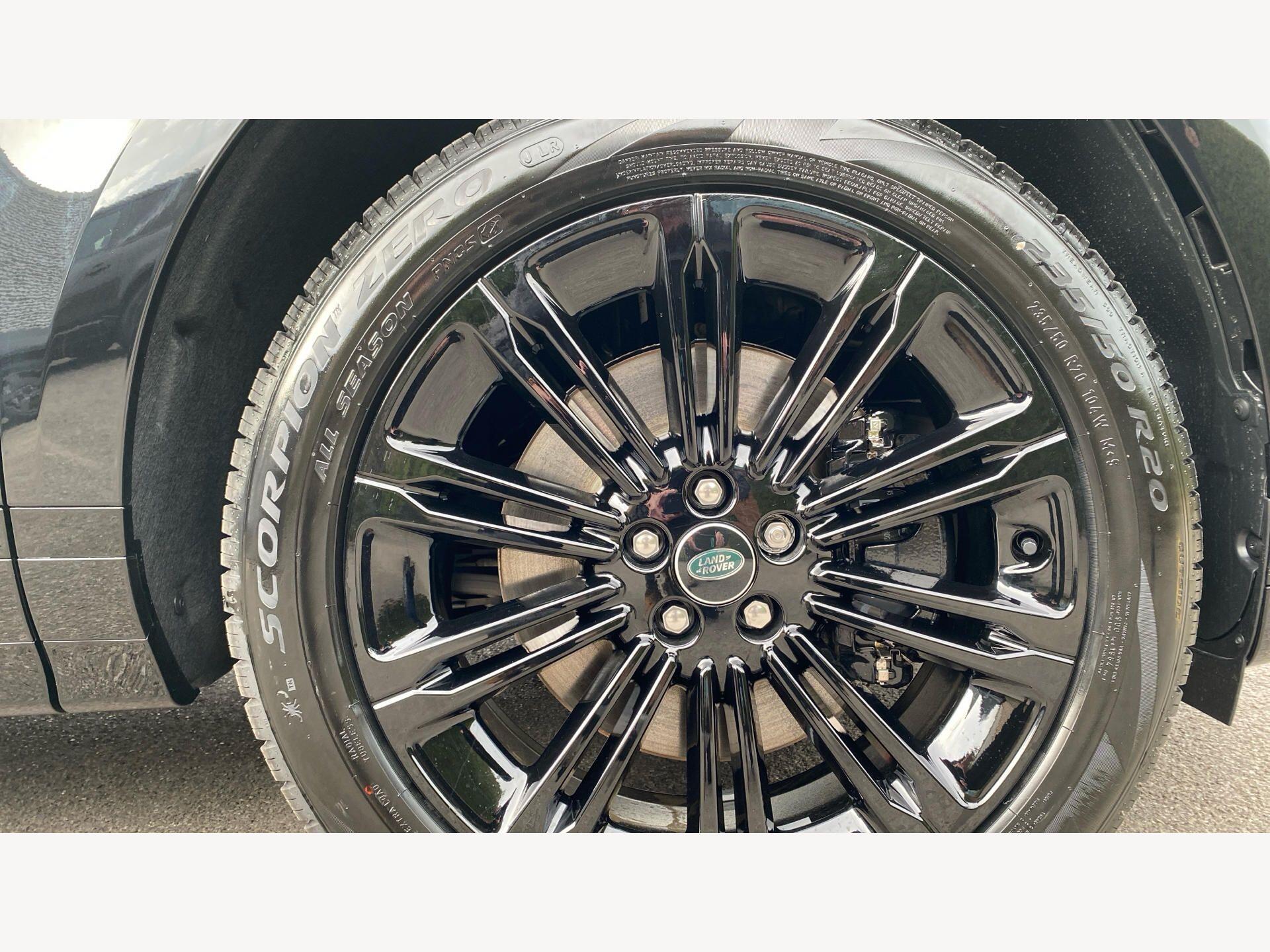 Land Rover Range Rover Evoque view 9