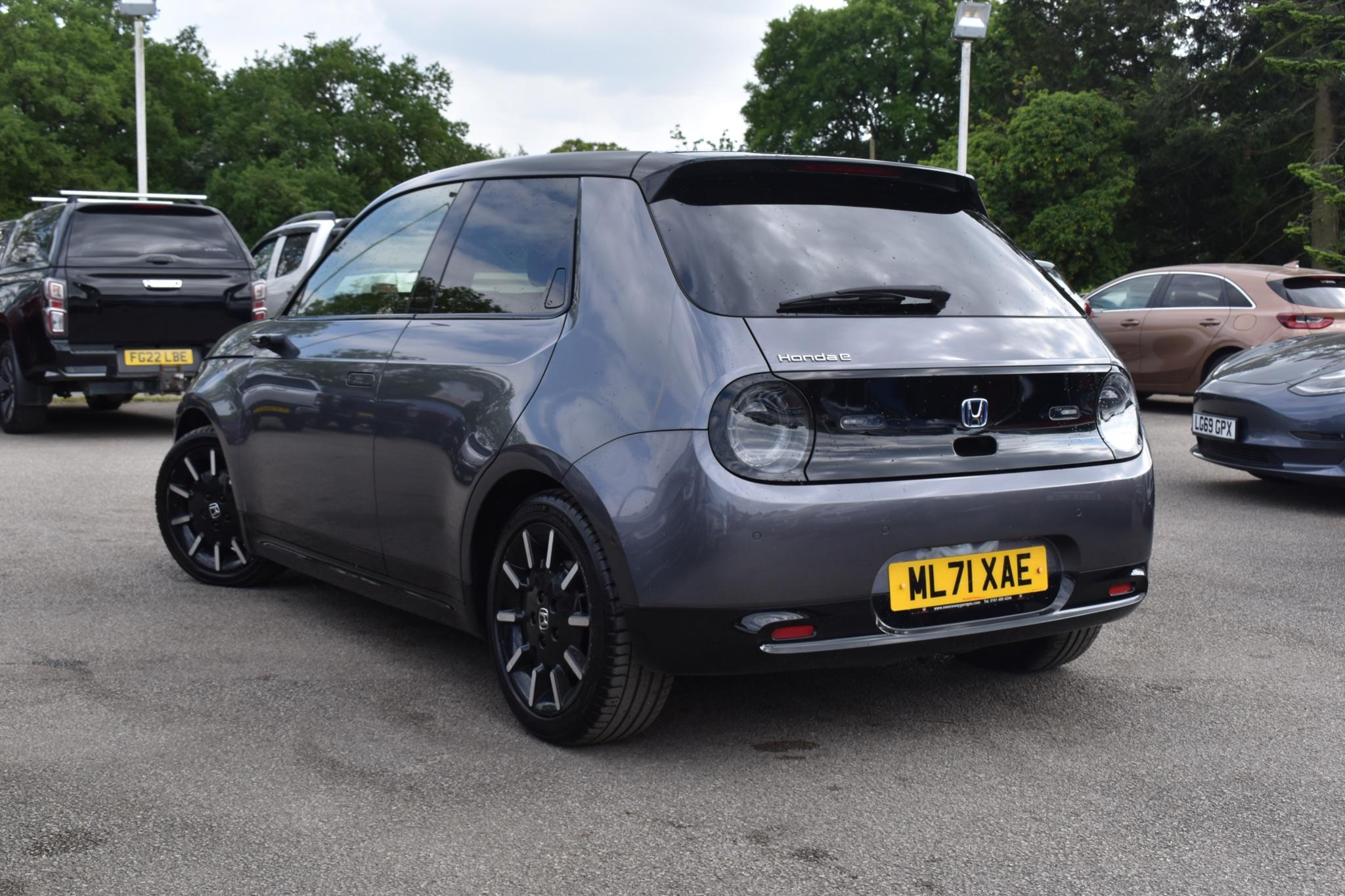 Honda E - 35.5kWh Advance Auto 5dr (17in Alloy) - Image 4