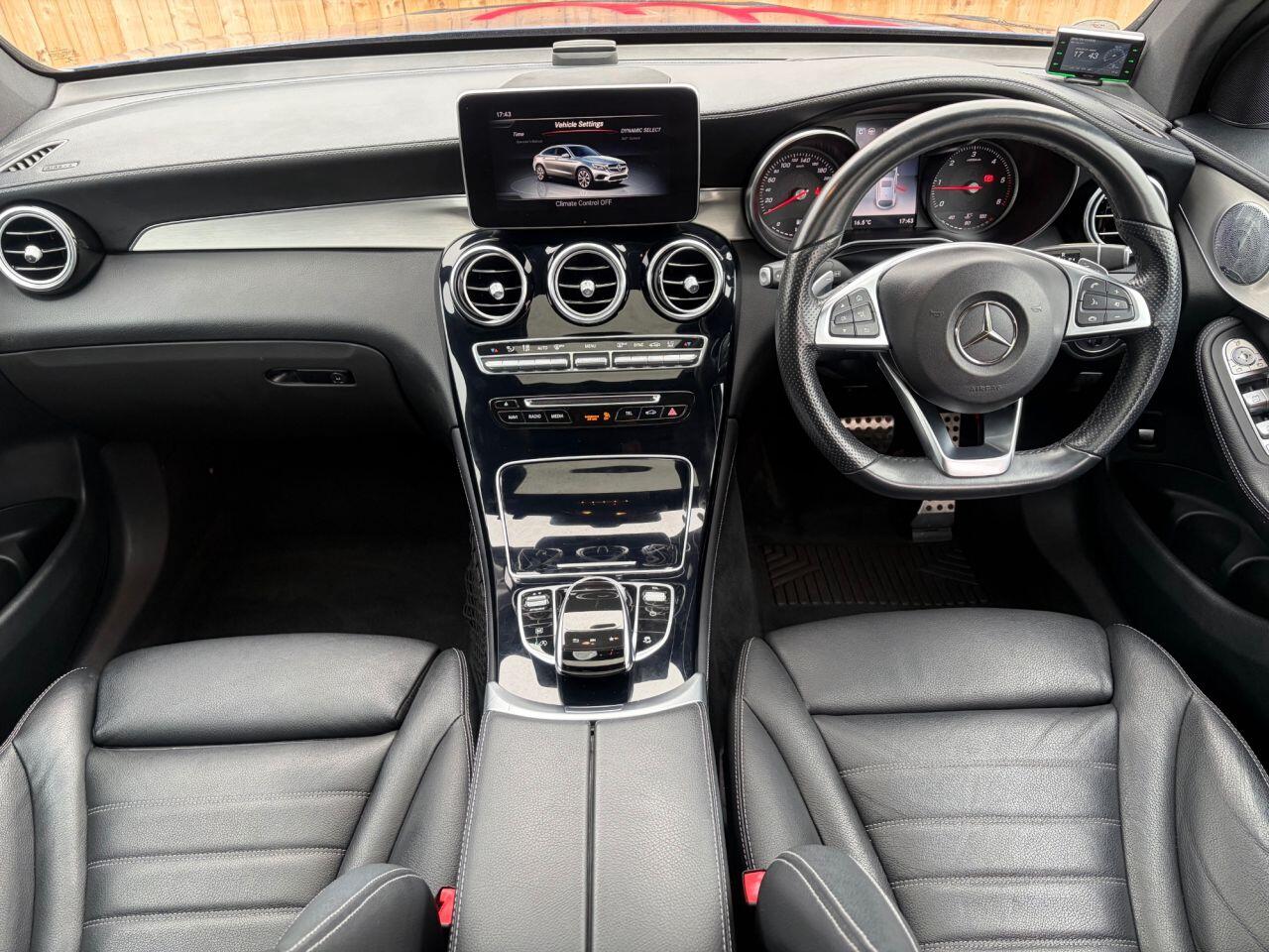 Mercedes-Benz GLC view 16